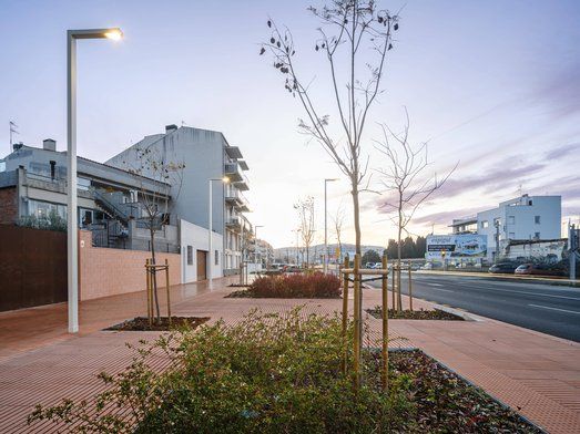 Av. Catalunya, Sant Antoni de Calonge, Girona | Arquitectura y paisaje: Lola Domènech