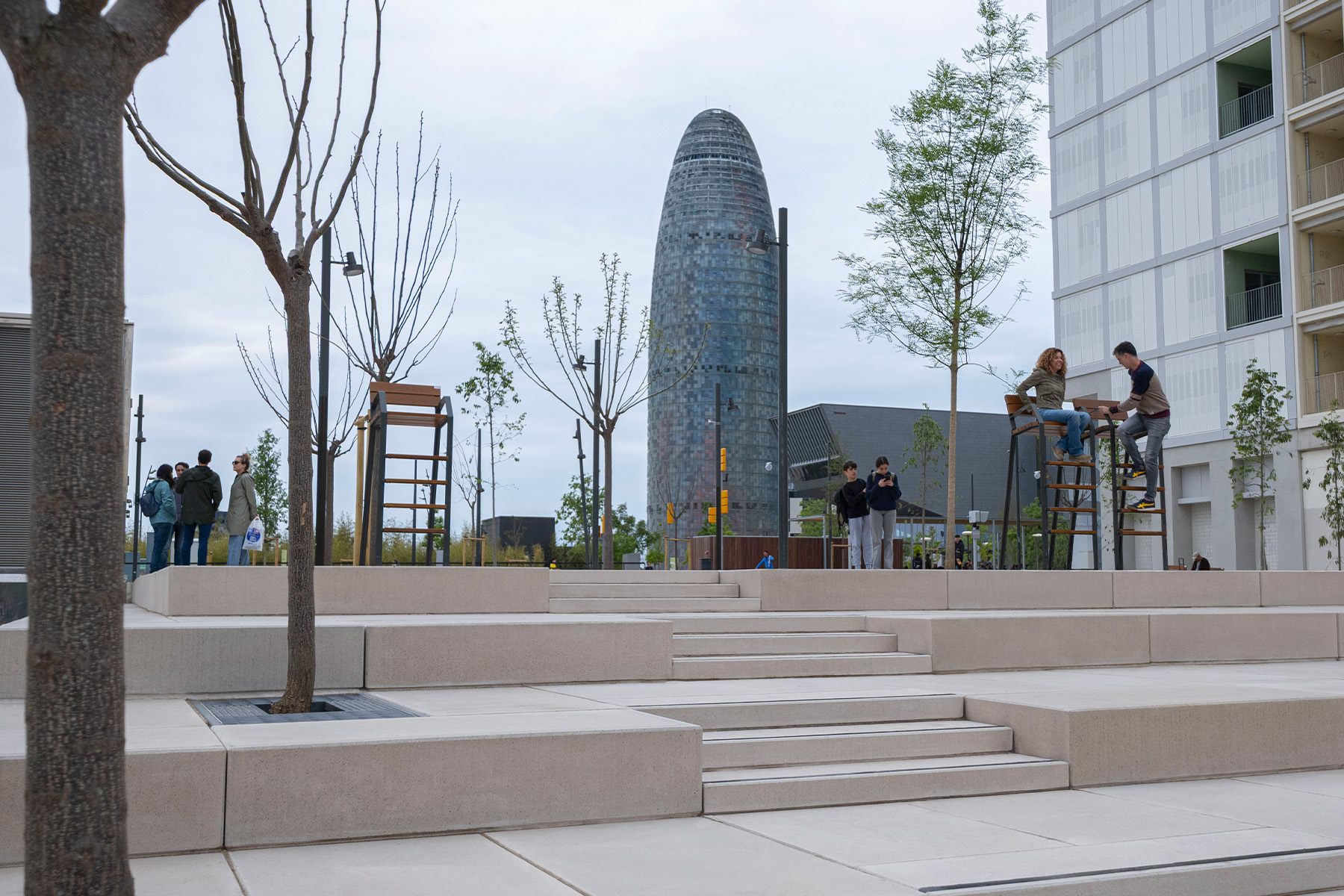 2-glories-barcelona-hormigon-arquitectonica-wetcast-breinco-canopia