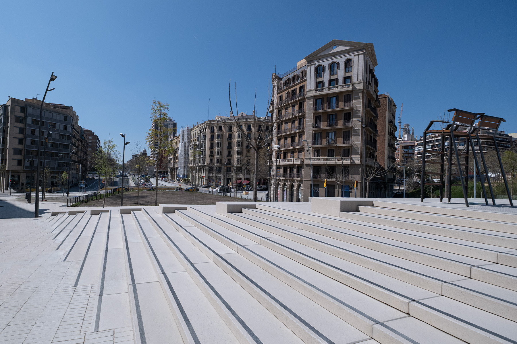 3-glories-barcelona-hormigon-arquitectonica-wetcast-breinco-canopia