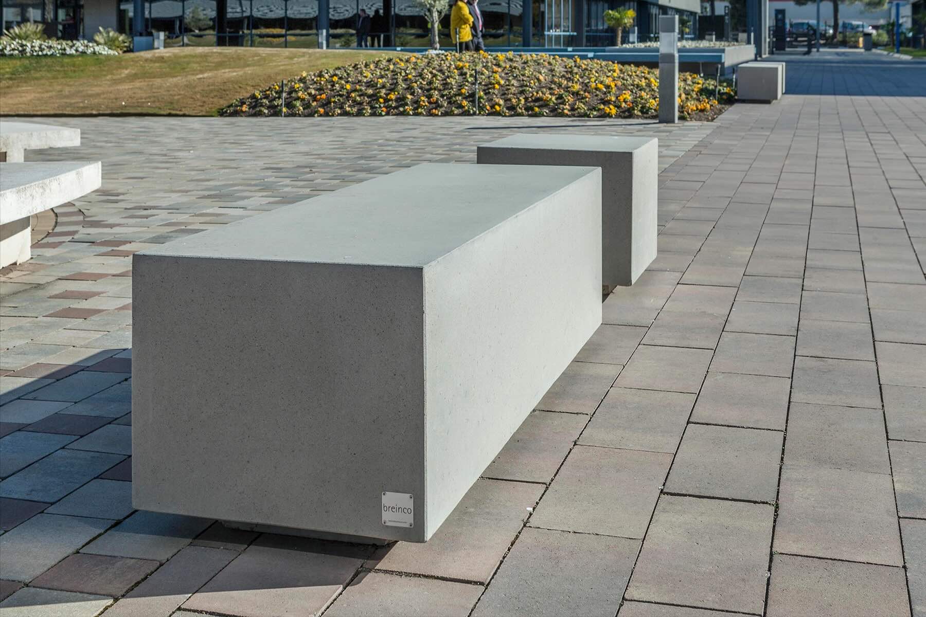 1-BASIC-50-contract-white-elements-street-furniture-breinco