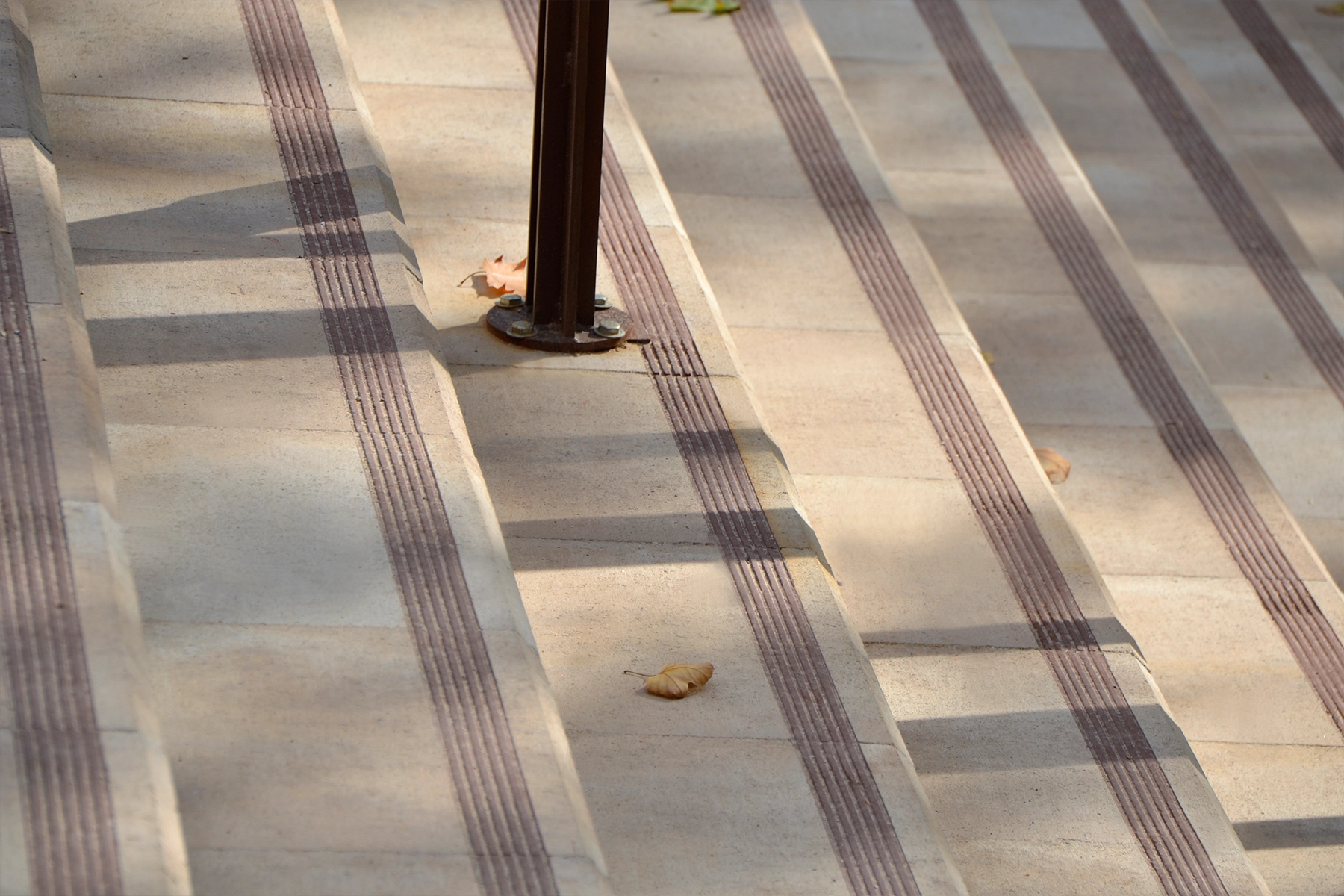 12-Superstep-square-marfil-plaza-soler-barcelona-detail