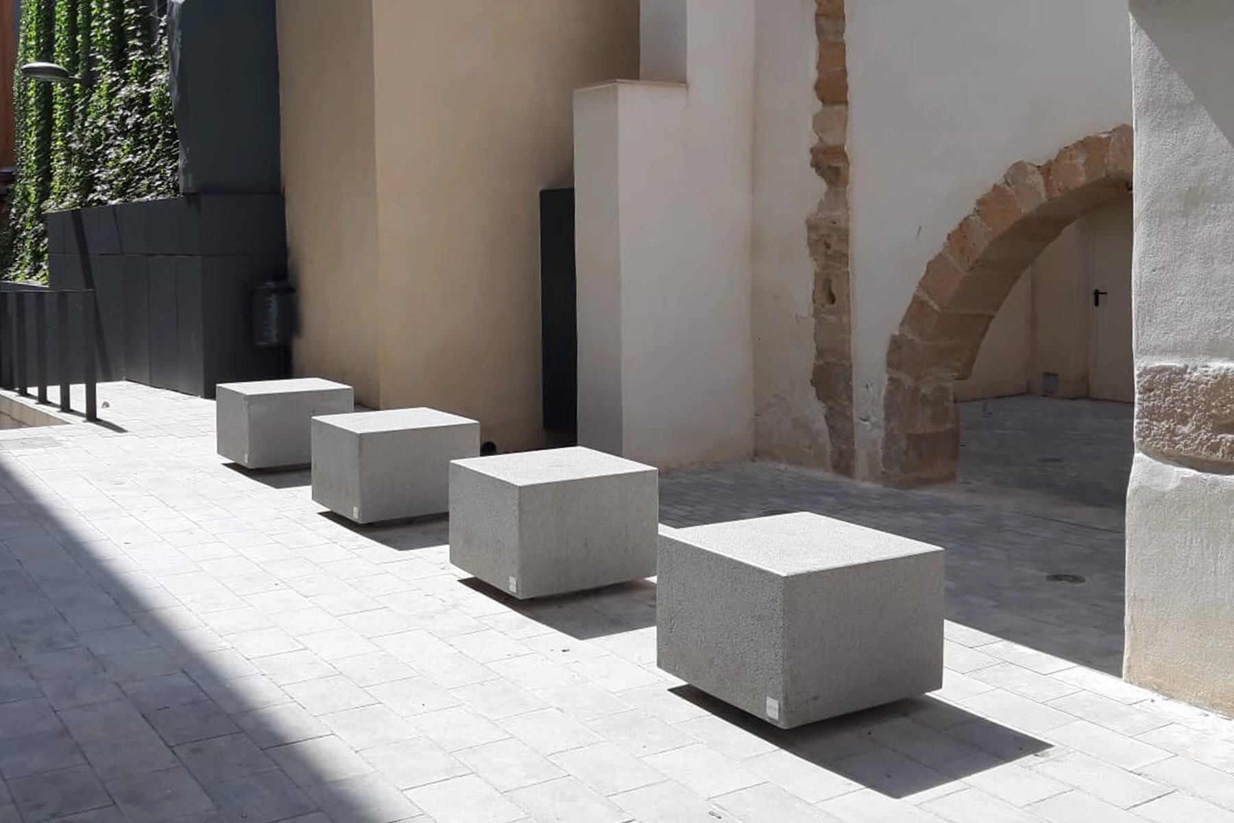 4-Basic-50-contract-grey-valls-museu-mon-casteller