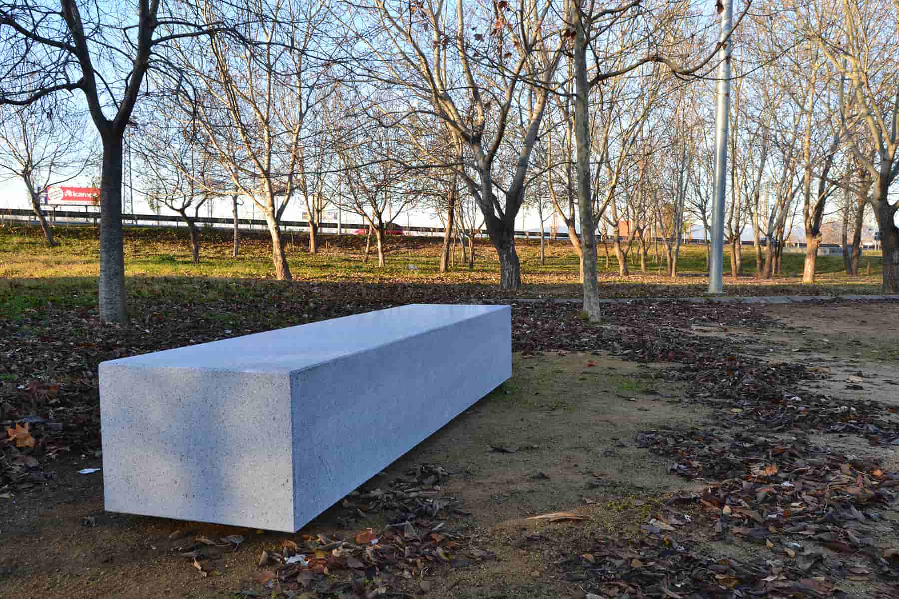 4-Basic-60-park-white-el-prat-llobregat