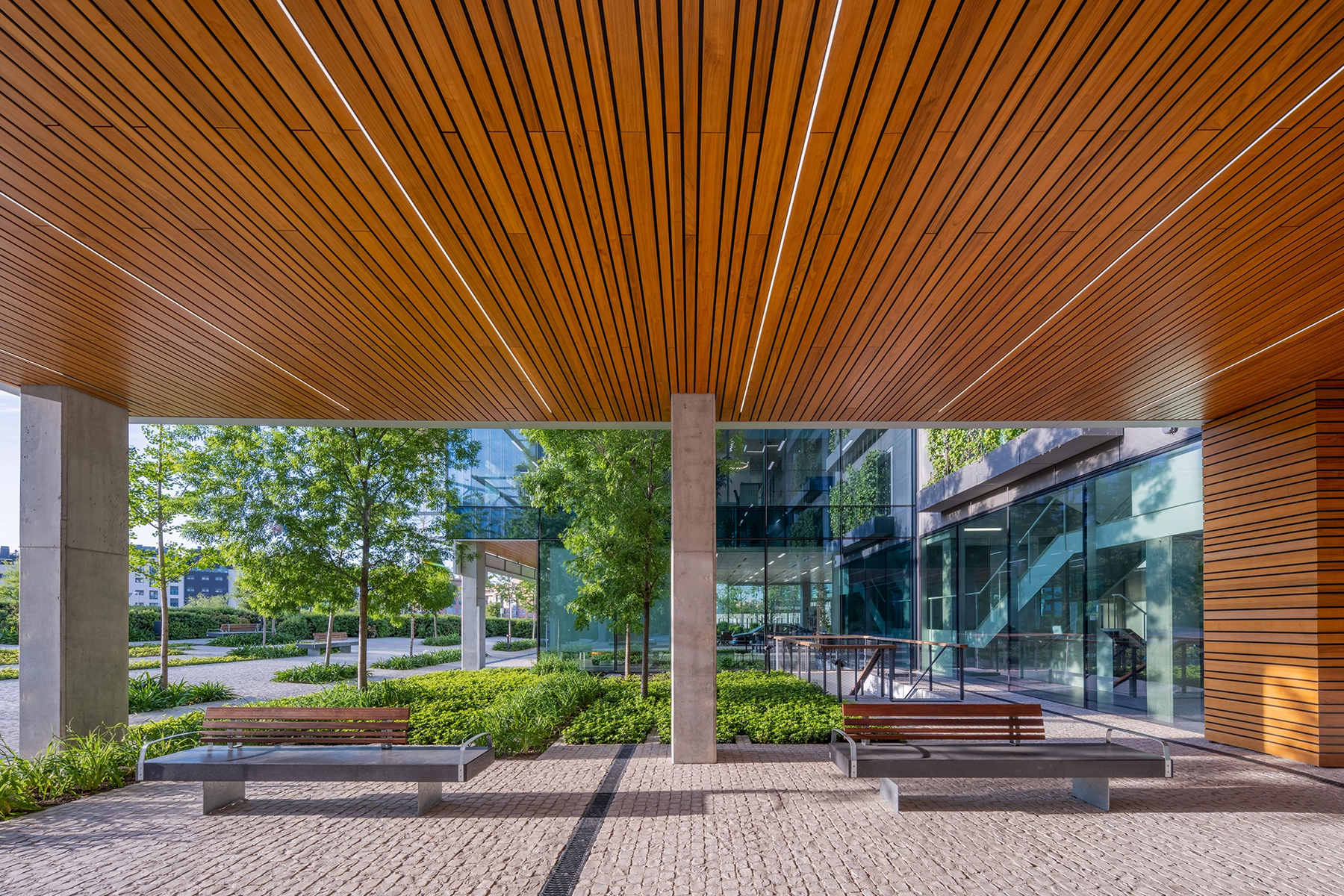 5-Pause-contract-black-madrid-edificio-arqborea (2)