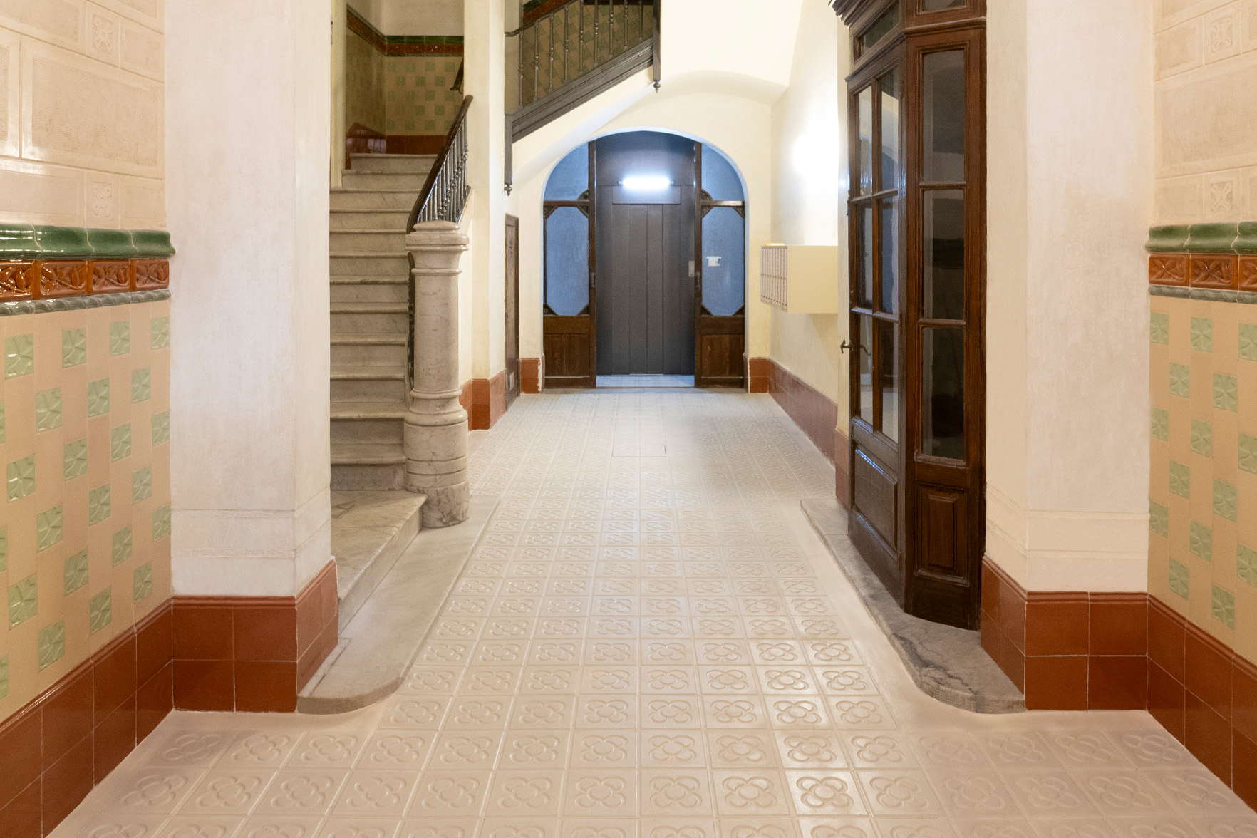 5-panot-flor-white-casa-joaquin-farran-breinco-barcelona