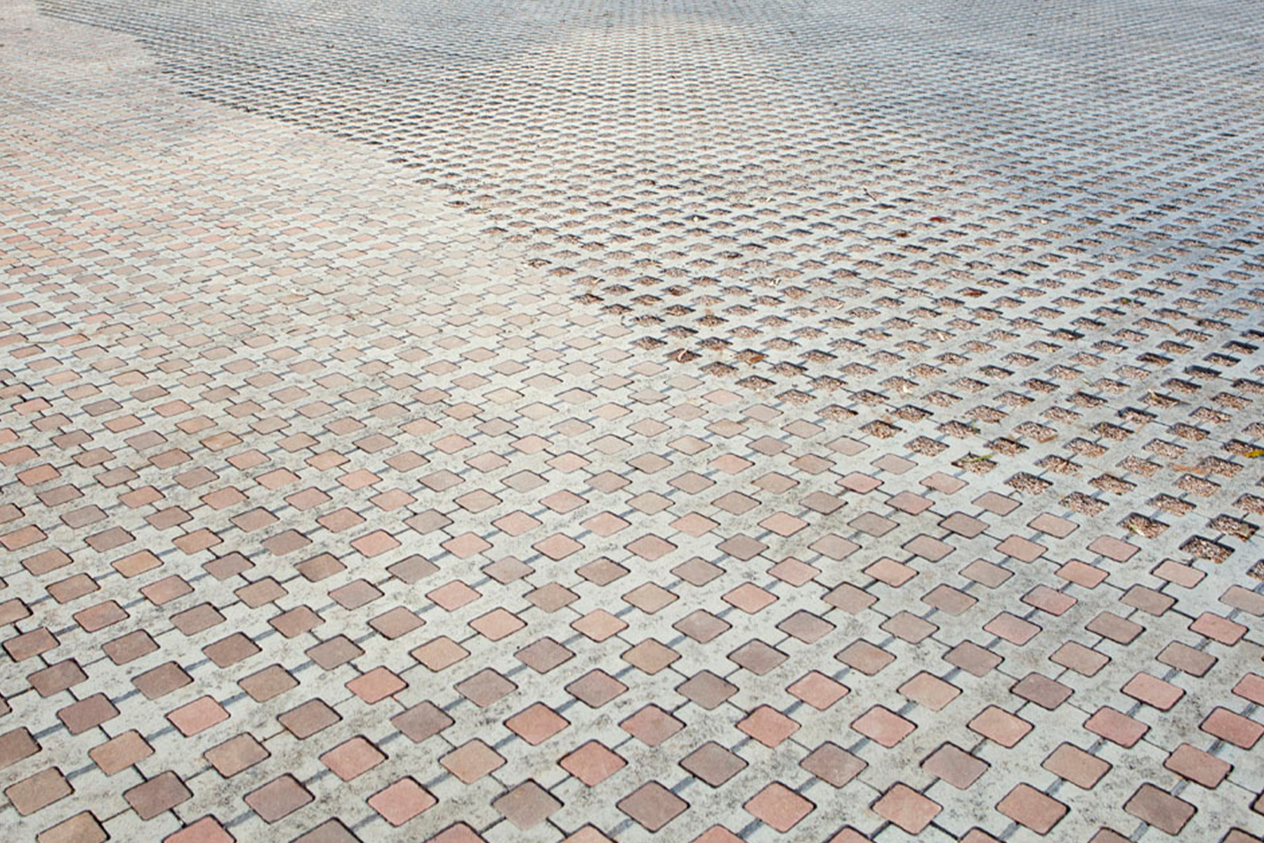 Llosa-trama-square-grey-museu-de-les-aigües-prat-taco