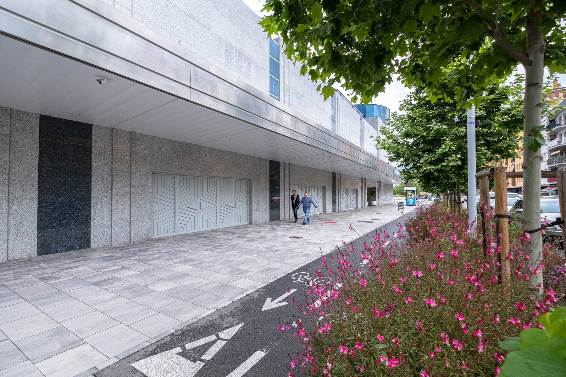 Llosa-vulcano-contract-ceniza-corte-ingles-girona