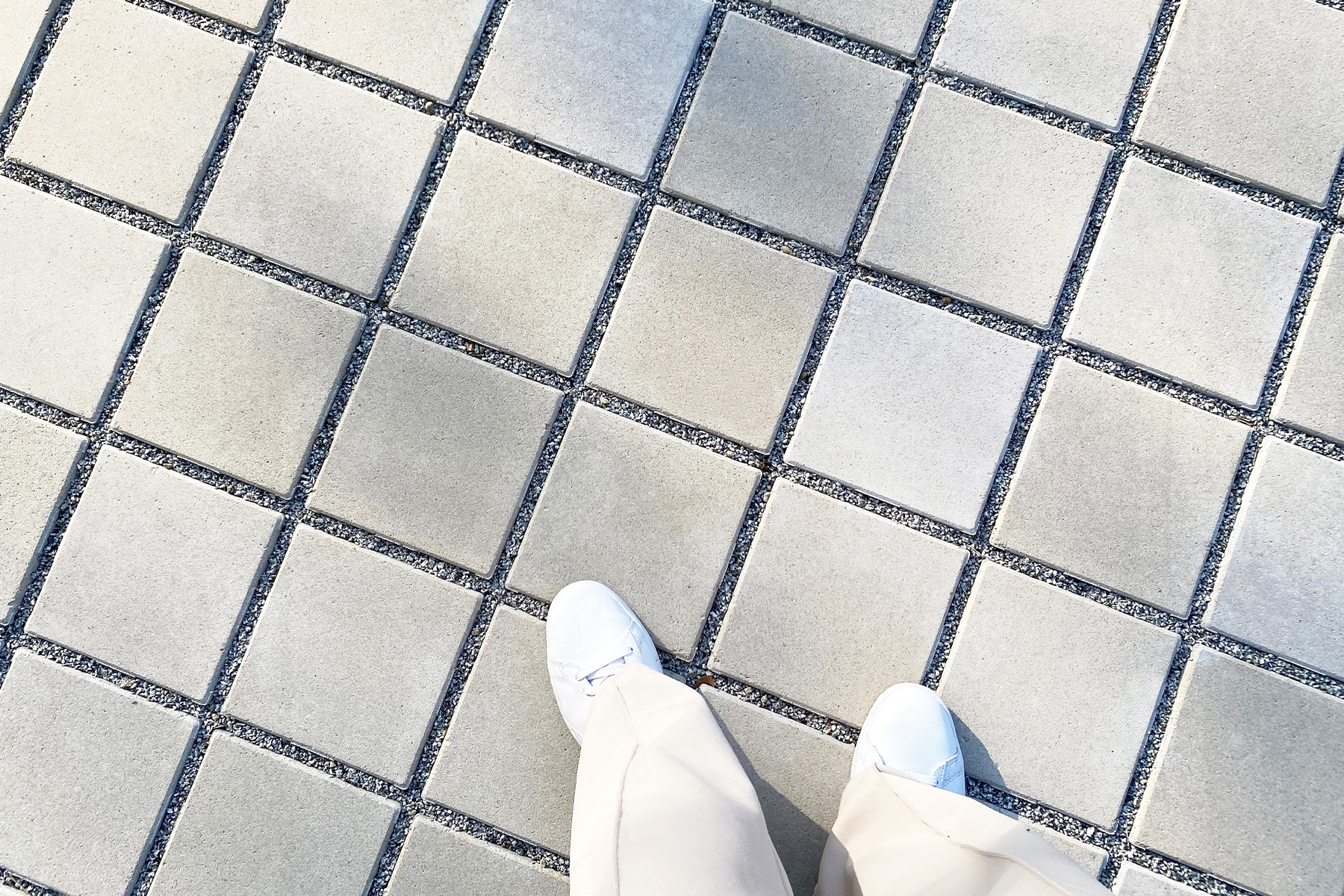 Natur-detail-white-pavimento-drenante