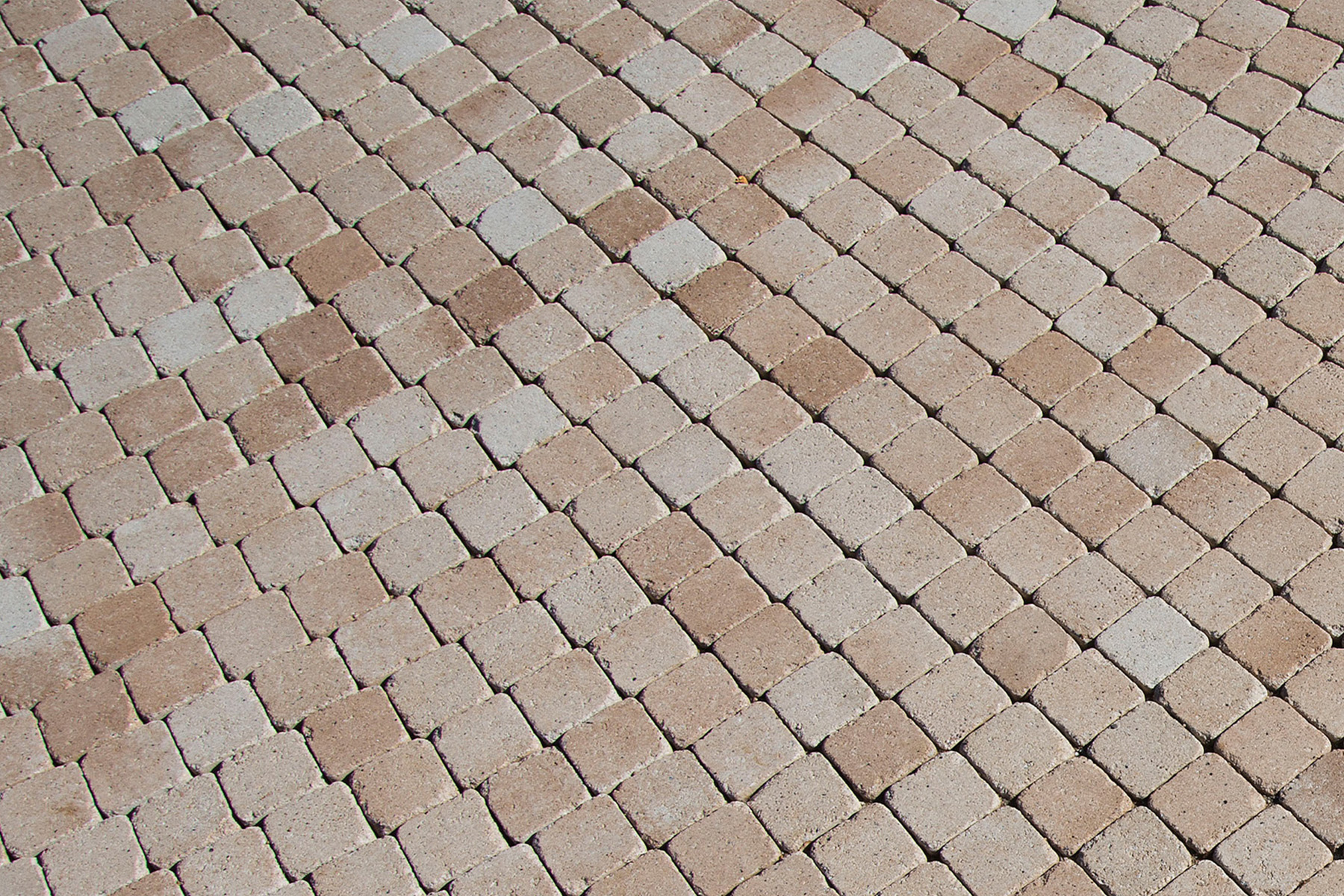 Taco-tegula-square-marfil-detail-tona