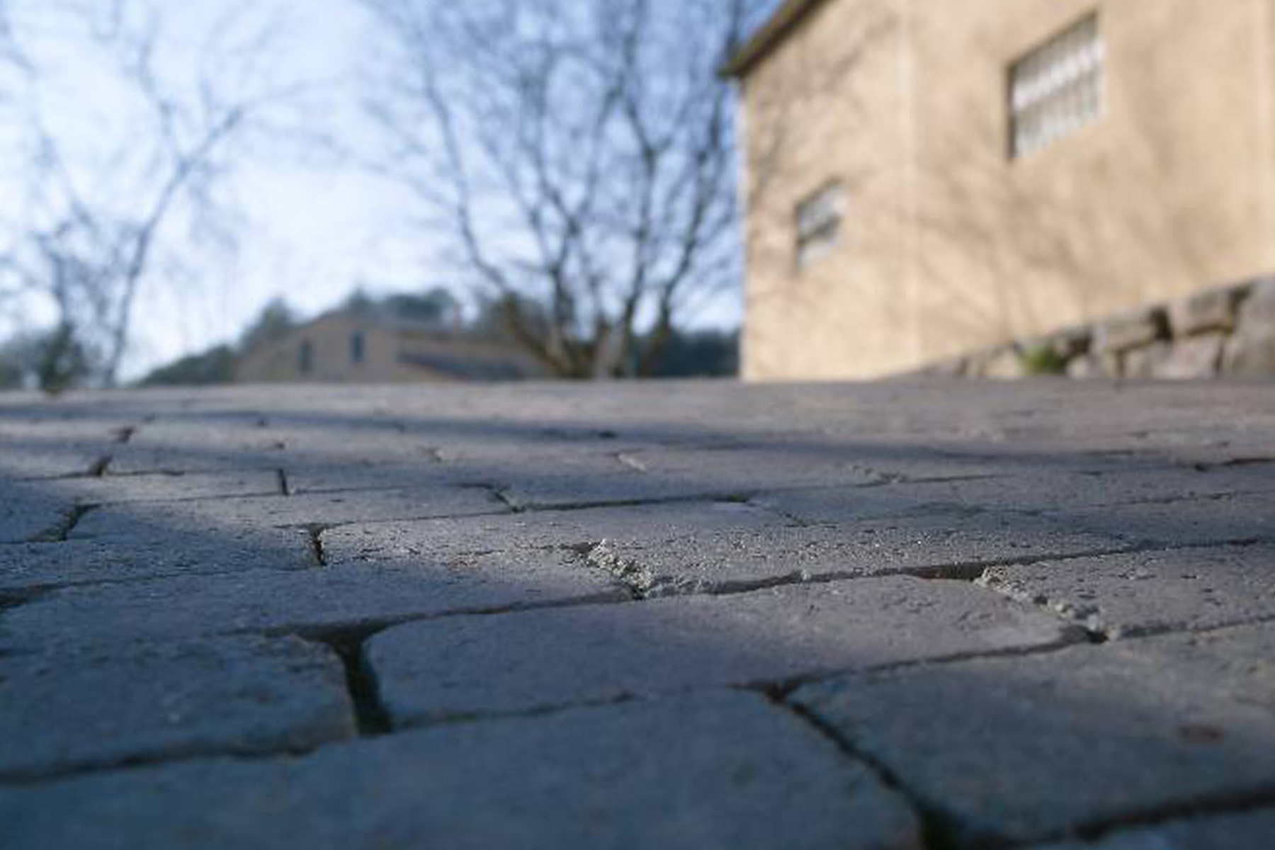 Tegula-home-masia-canyamars-pavement-breinco