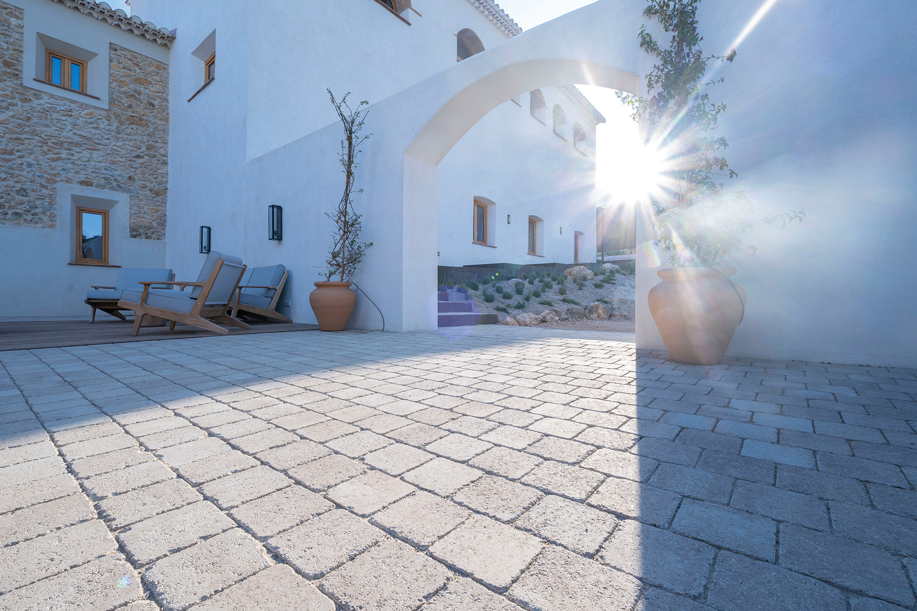 Tegula-hotel-marfil-masia-cabellut-tarragona-catalunya