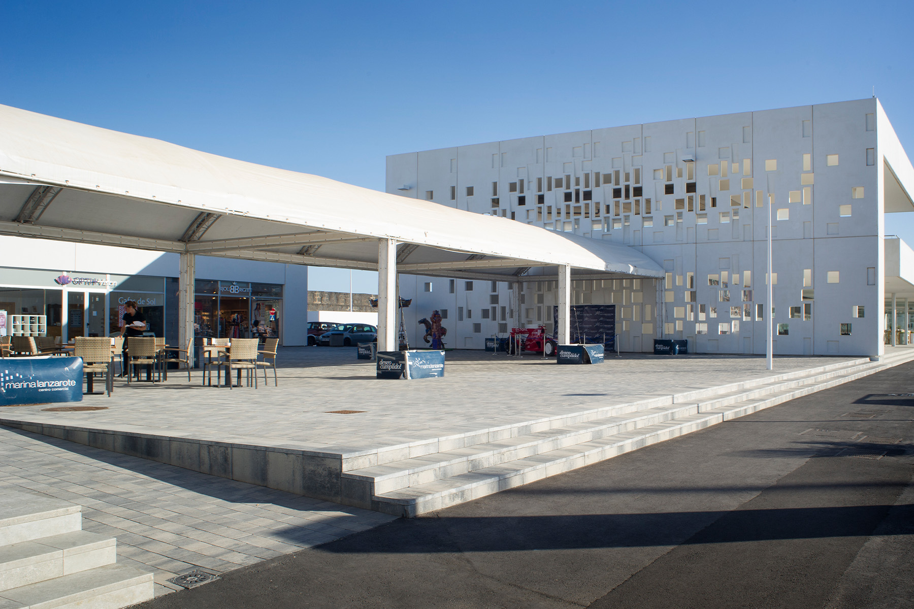 Terana-art-port-ceniza-marina-lanzarote-canarias