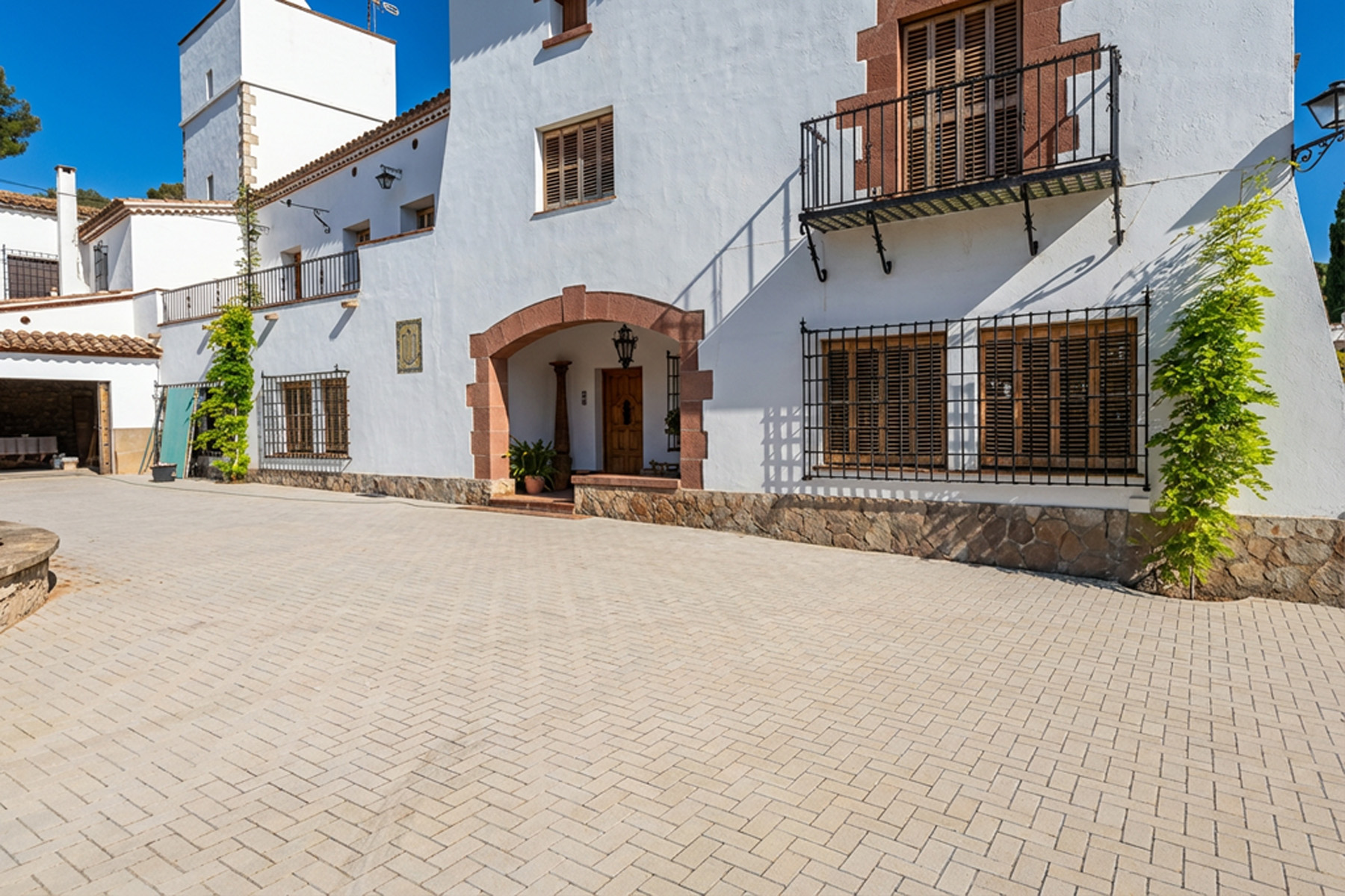 Terana-six-home-white-castelldefels-barcelona