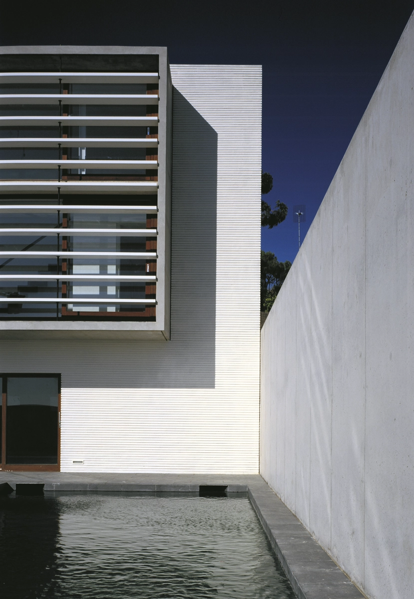 casa-alonso-ferrater-brick-white-3-breinco