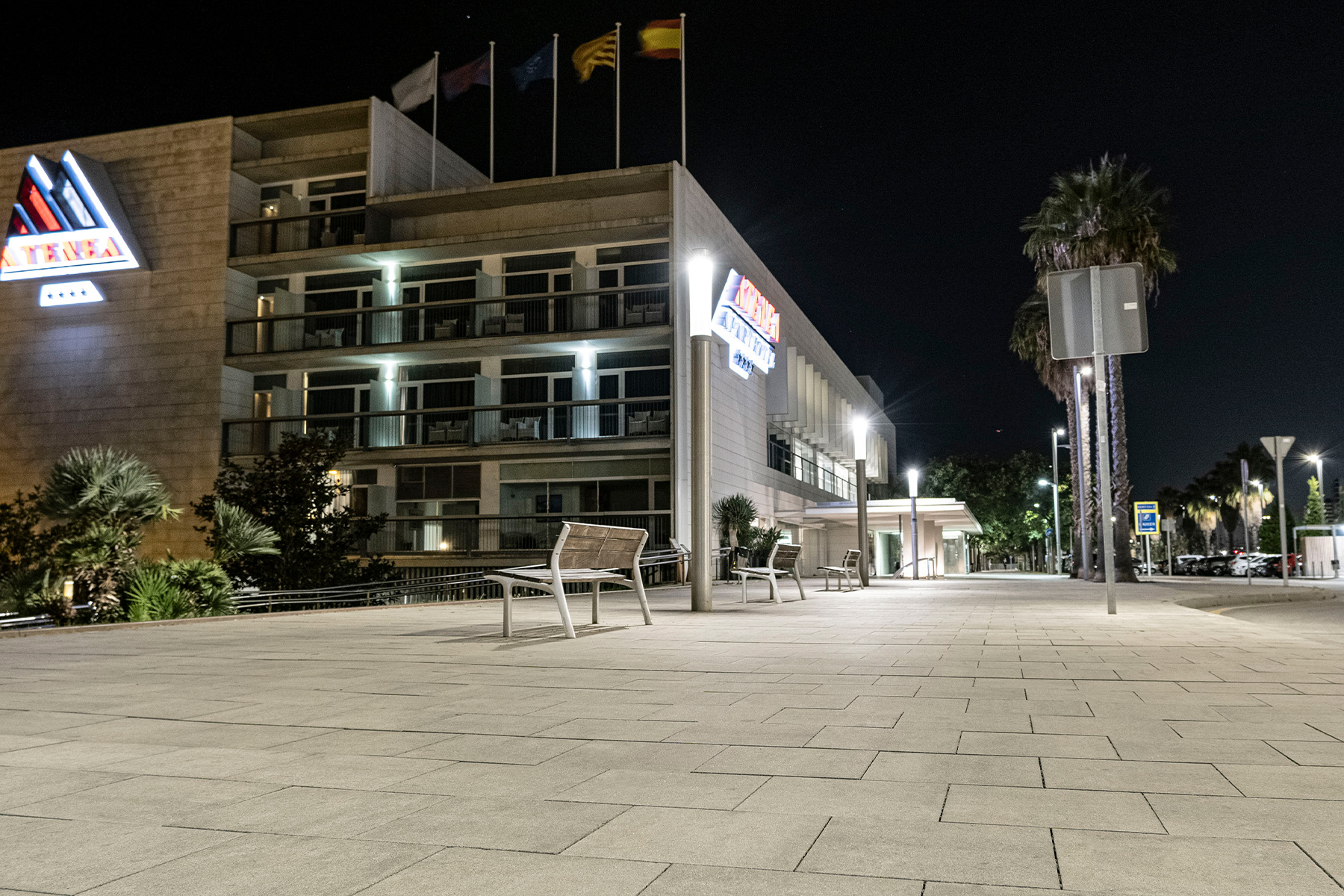 llosa-vulcano-hotel-atenea-port-mataro-bcn-air-clean