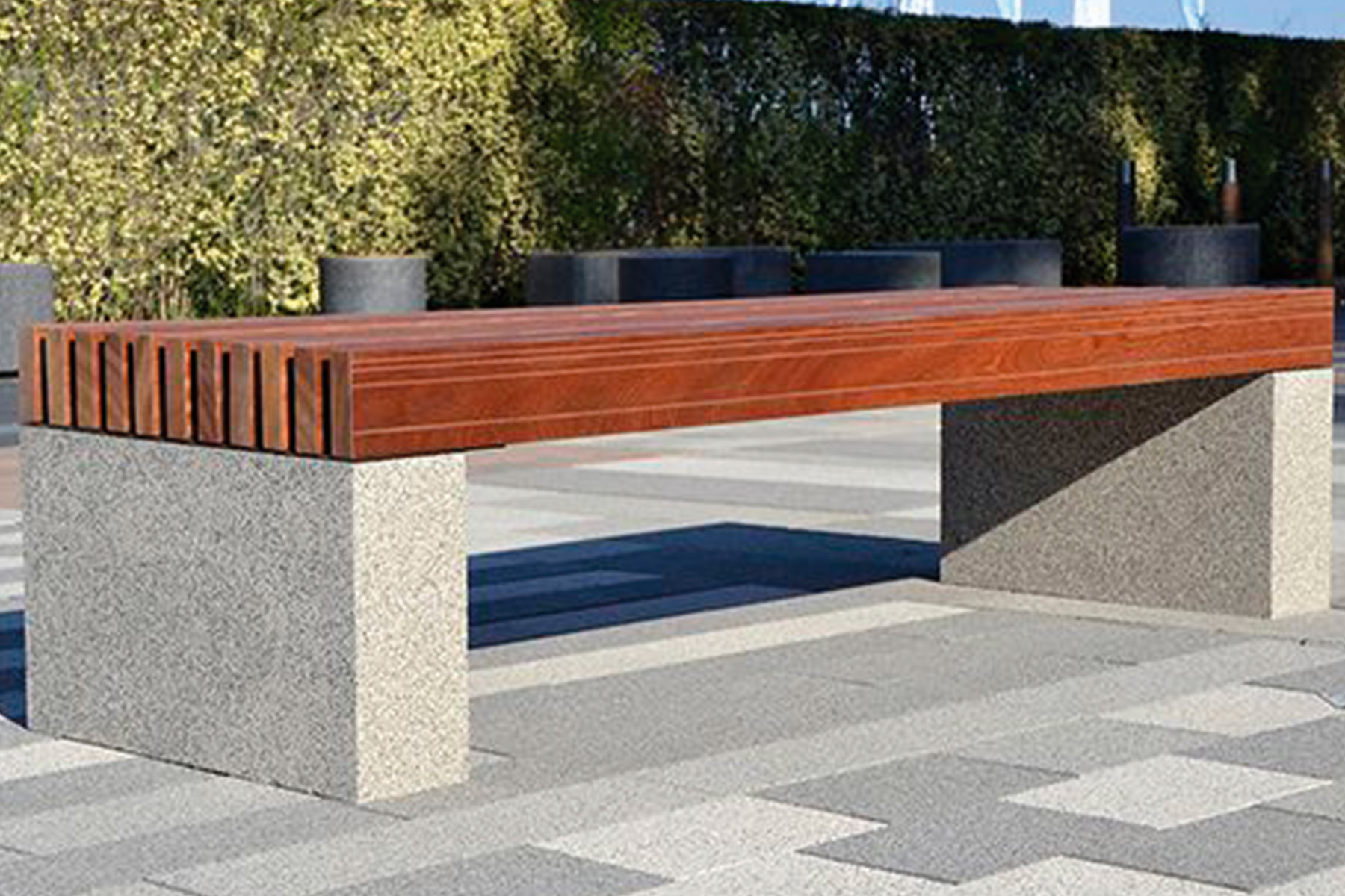 pause-wood-elements-showland-breinco