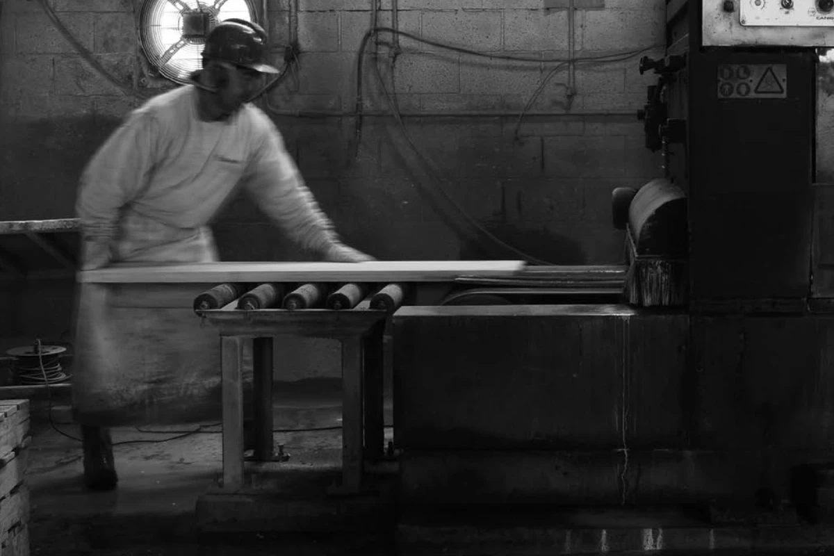 detalle-proceso-wetcast-hormigon-arquitectonico-breinco-0