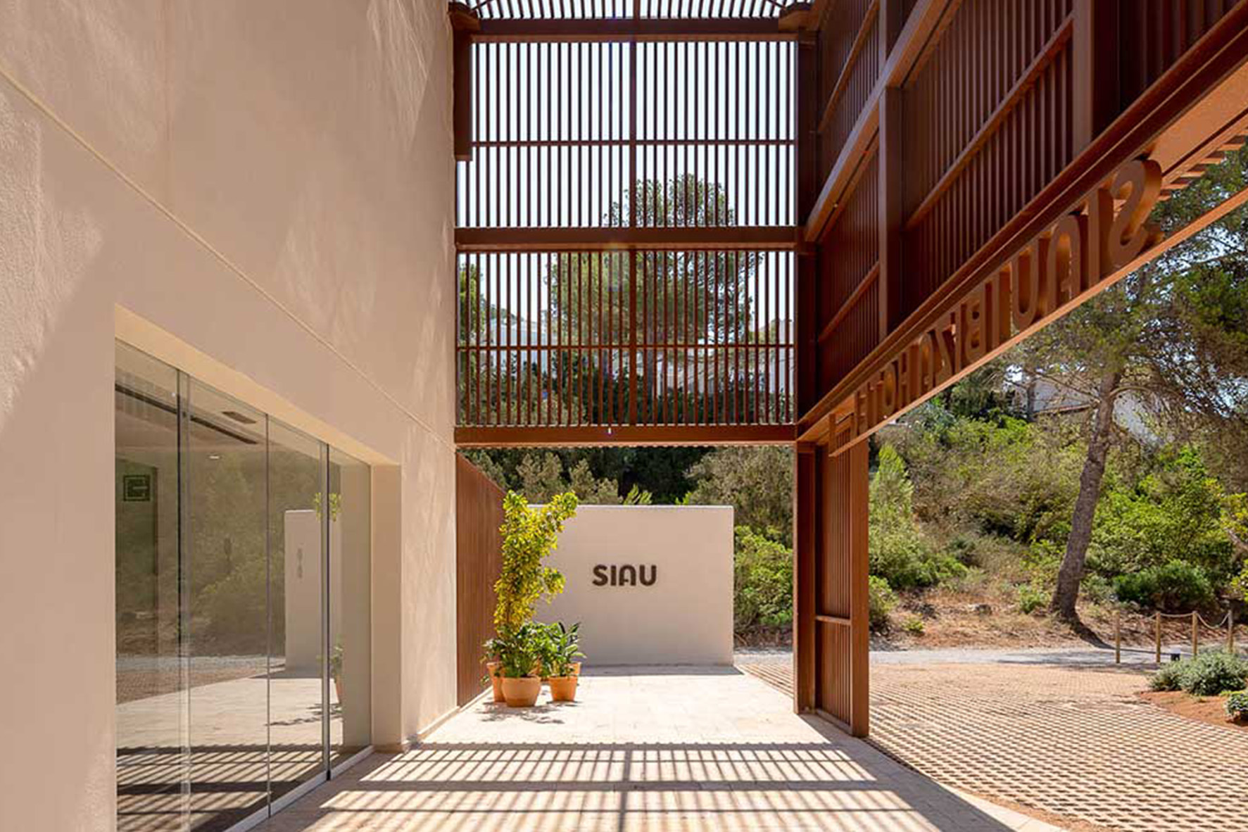 siau-hotel-llosa-trama-ibiza-españa-breinco