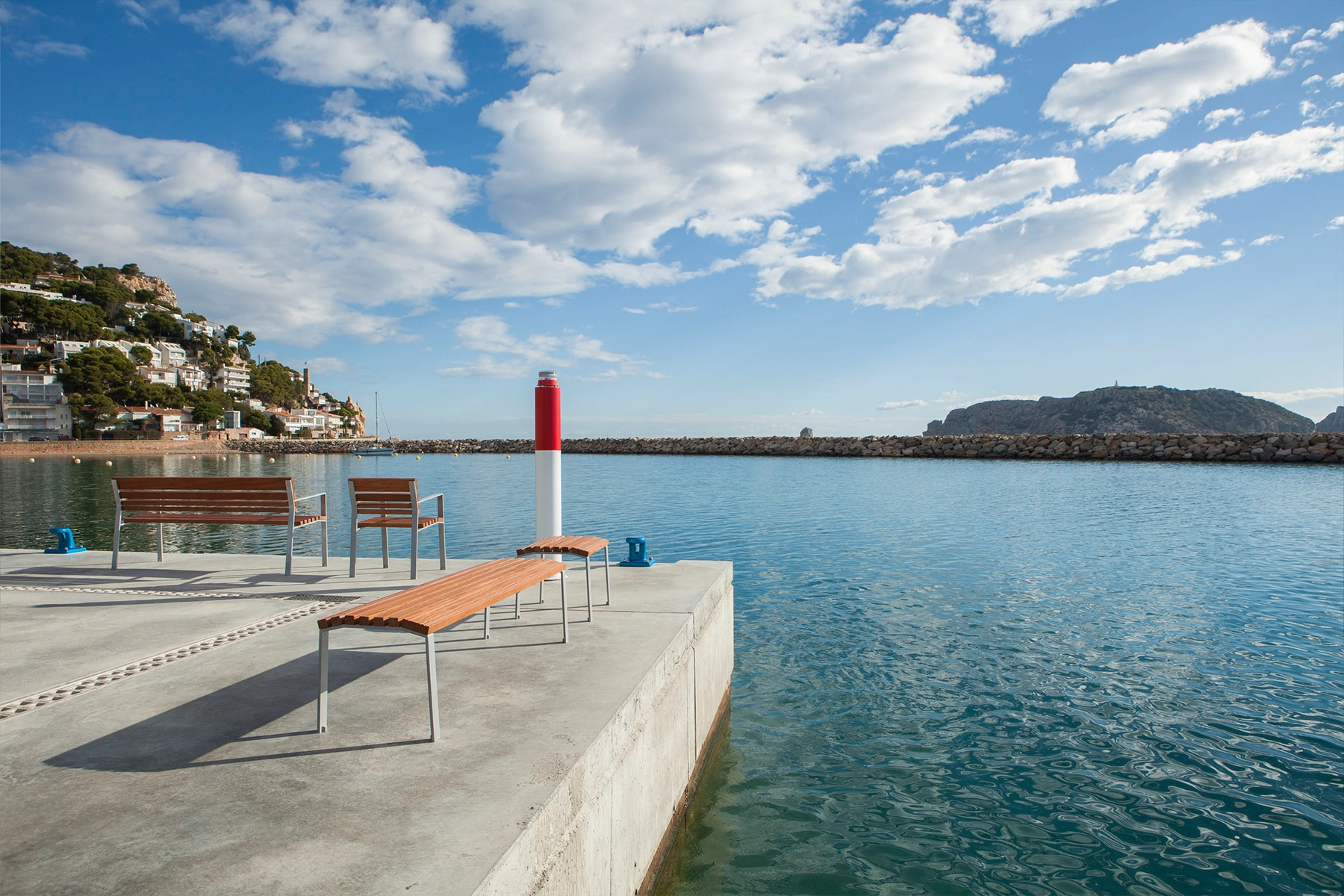 4-Calma-port-wood-silver-estartit-girona