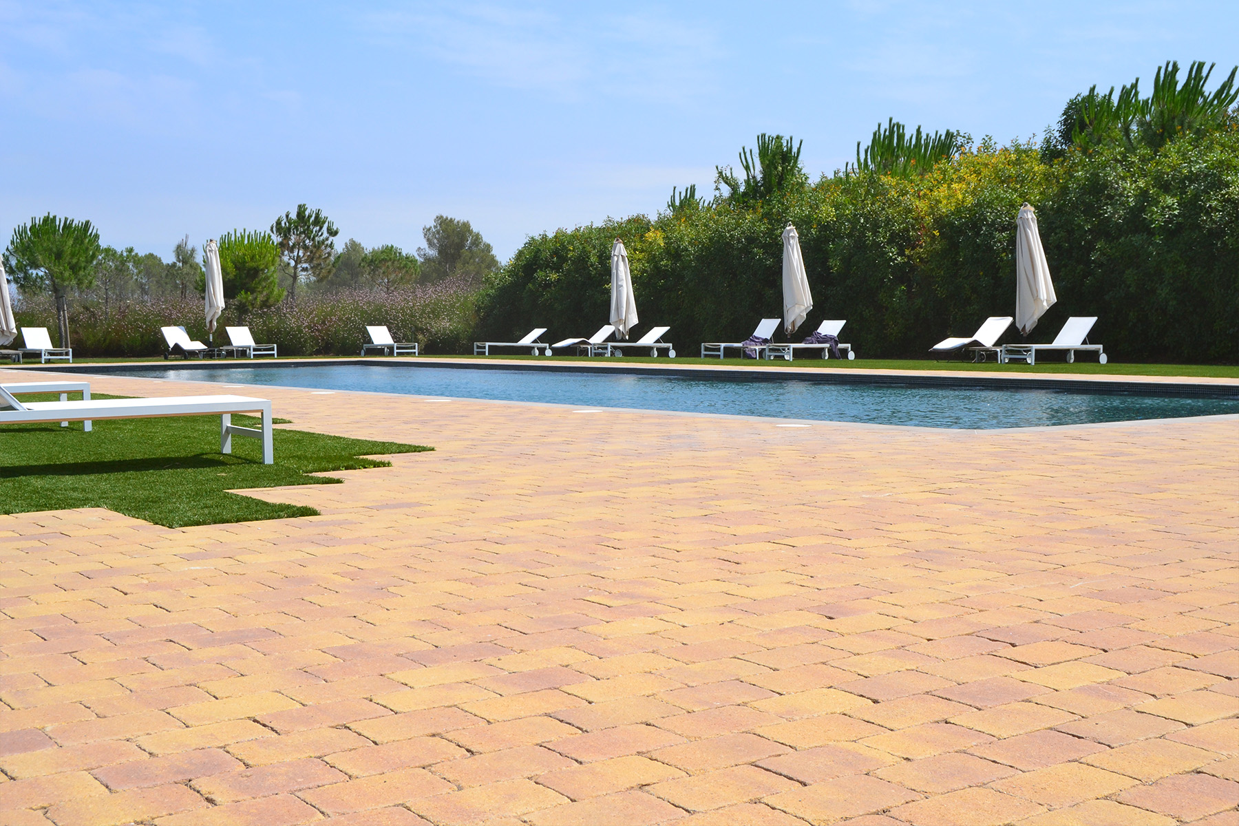 Tegula-hotel-desierto-vilademuls-pool-breinco