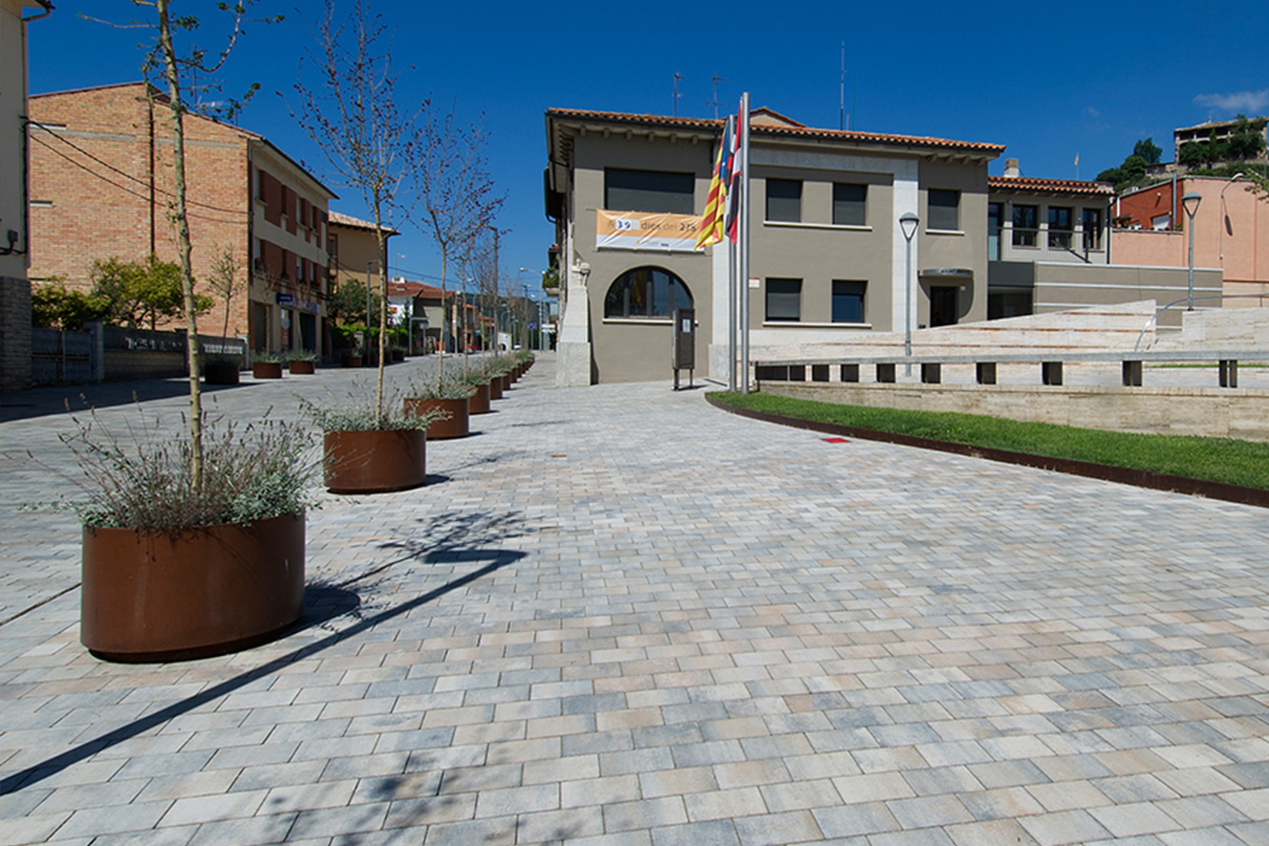 Terana-art-street-arena-santa-eulalia-riuprimer-square-barcelona