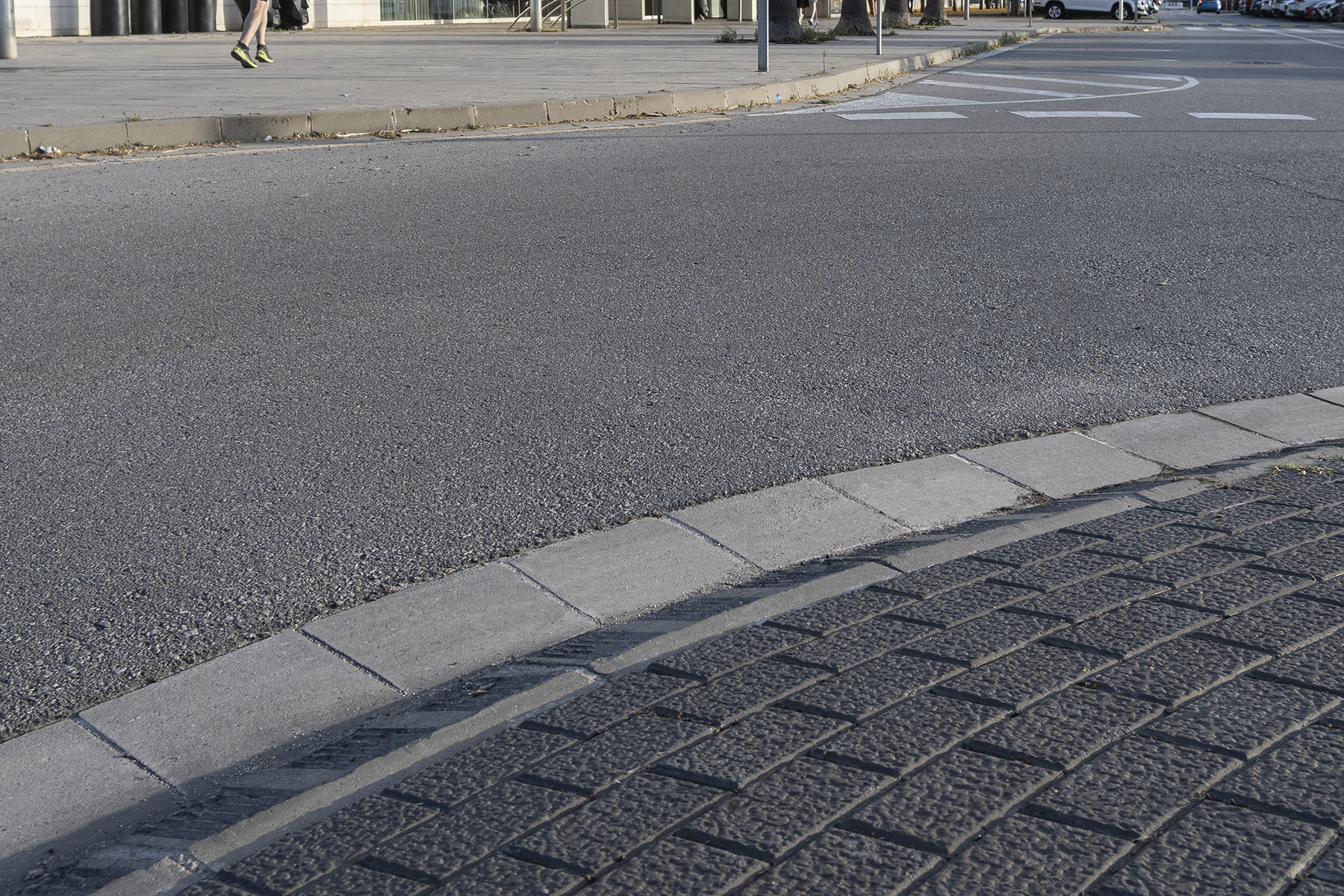 petreo-black-port-mataro-bcn