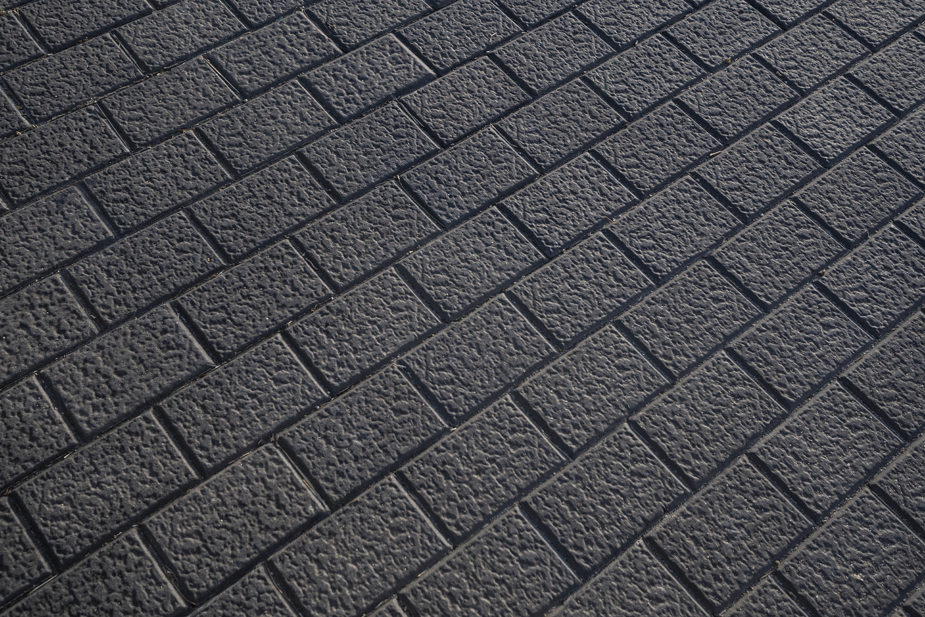 petreo-black-port-mataro-detalle