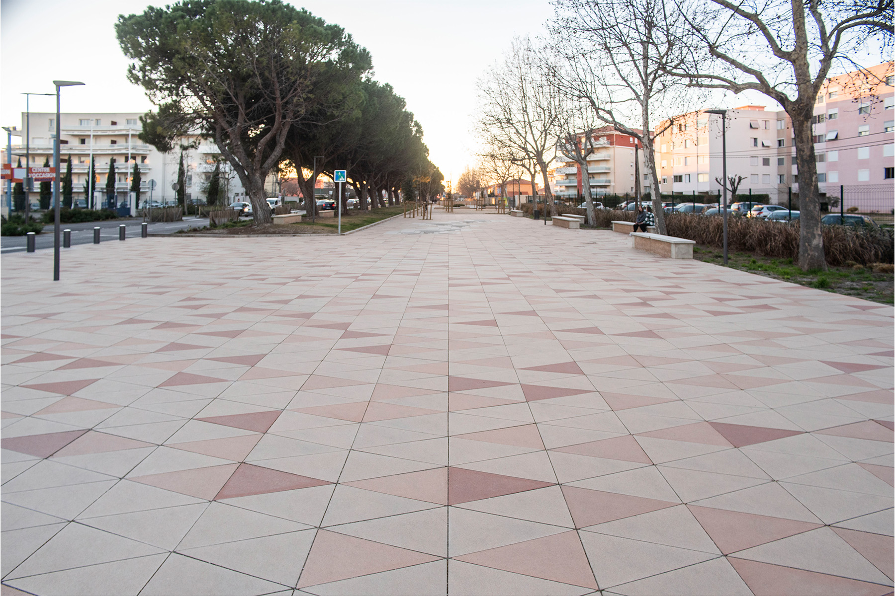 1-parque-urbano-boulevard-aubanel-miramas-llosa-triangular-francia-breinco-air-clean