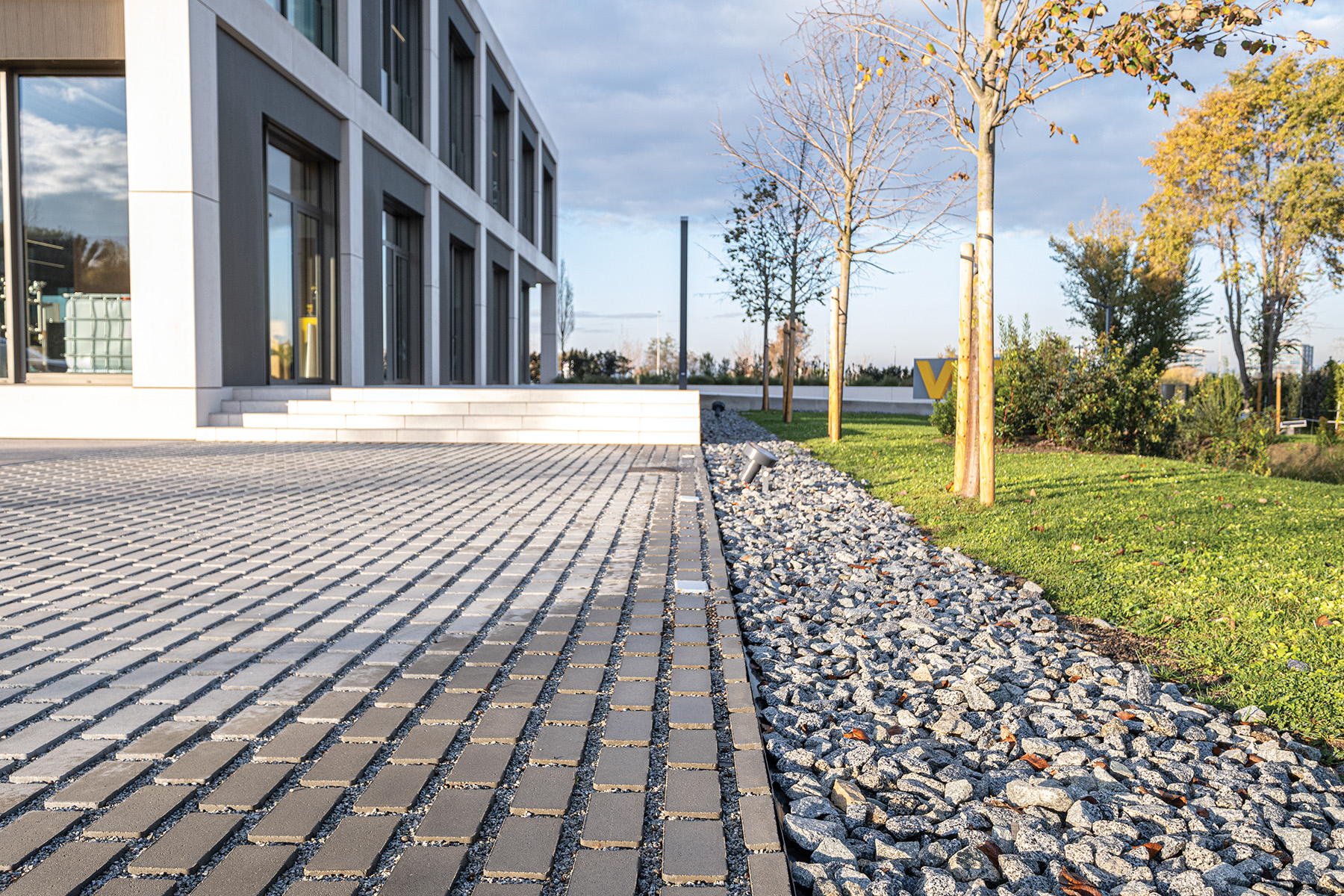 2-Terana-green-contract-grey-sant-cugat-vega-bcn