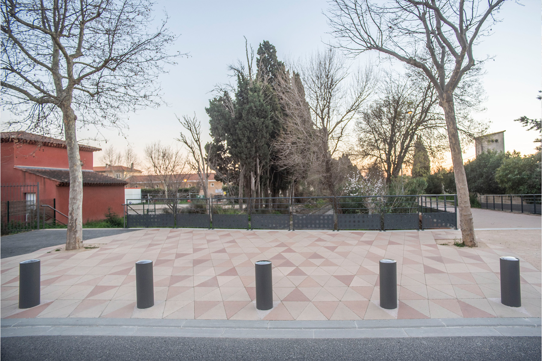 2-parque-urbano-boulevard-aubanel-miramas-llosa-triangular-francia-breinco-air-clean