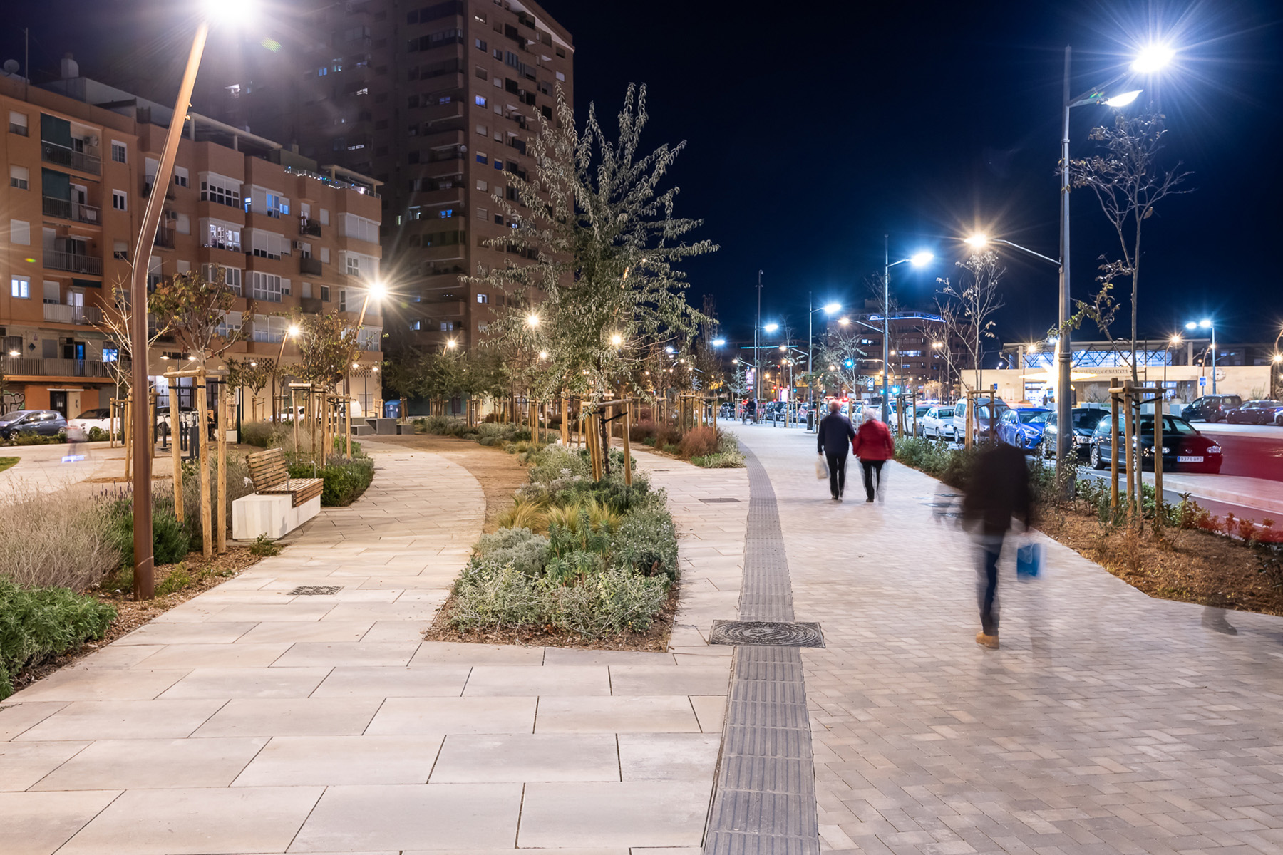 2-pavimento-tactile-llosa-vulcano-crossing-estacion-cabanyal-breinco