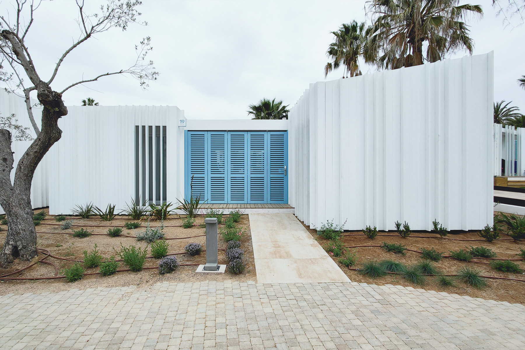 3-gran-llosa-vulcano-marfil-camping-sanguli