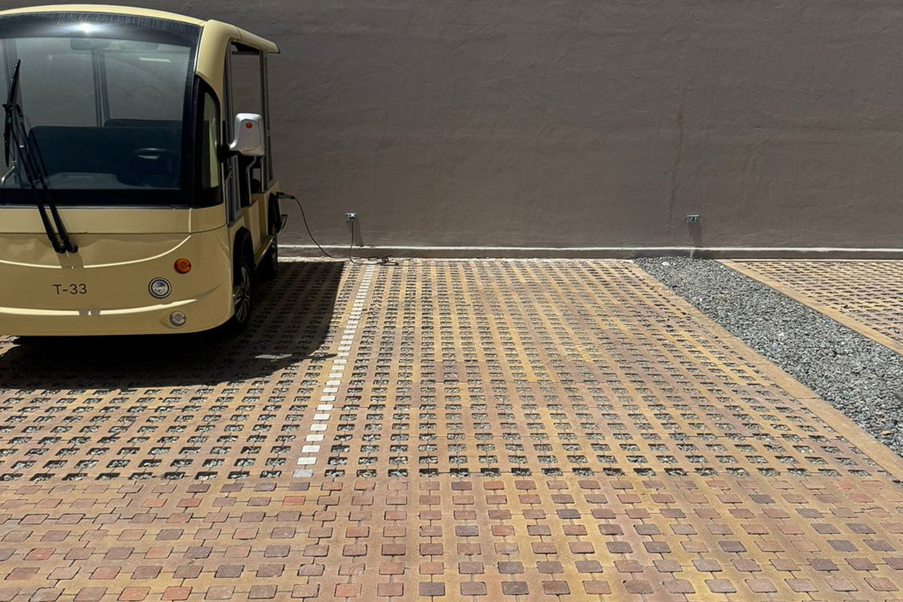 3-llosa-trama-desierto-taco-corten-hotel-secret-bay-aruba