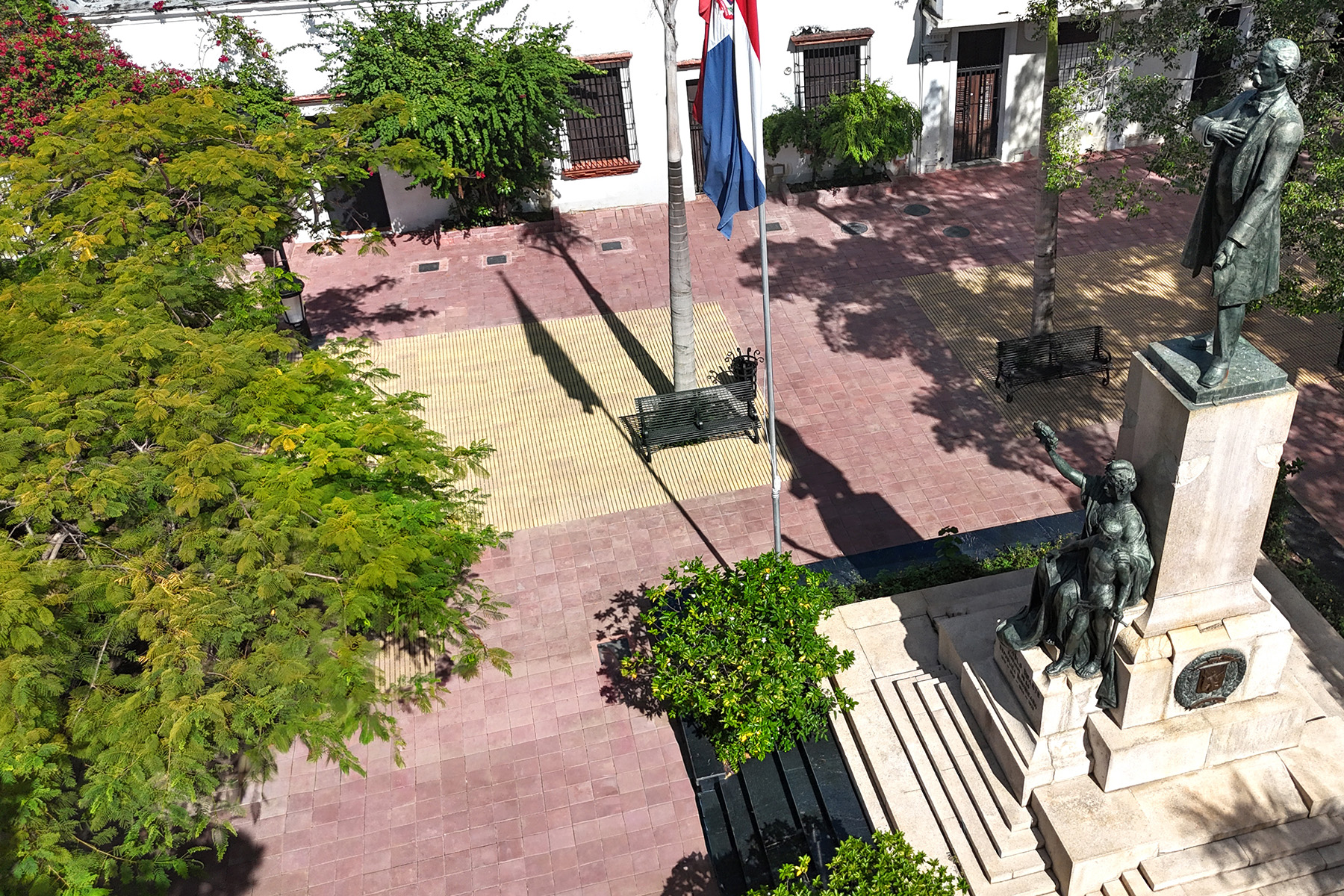 7-llosa-filtra-santo-domingo-desierto