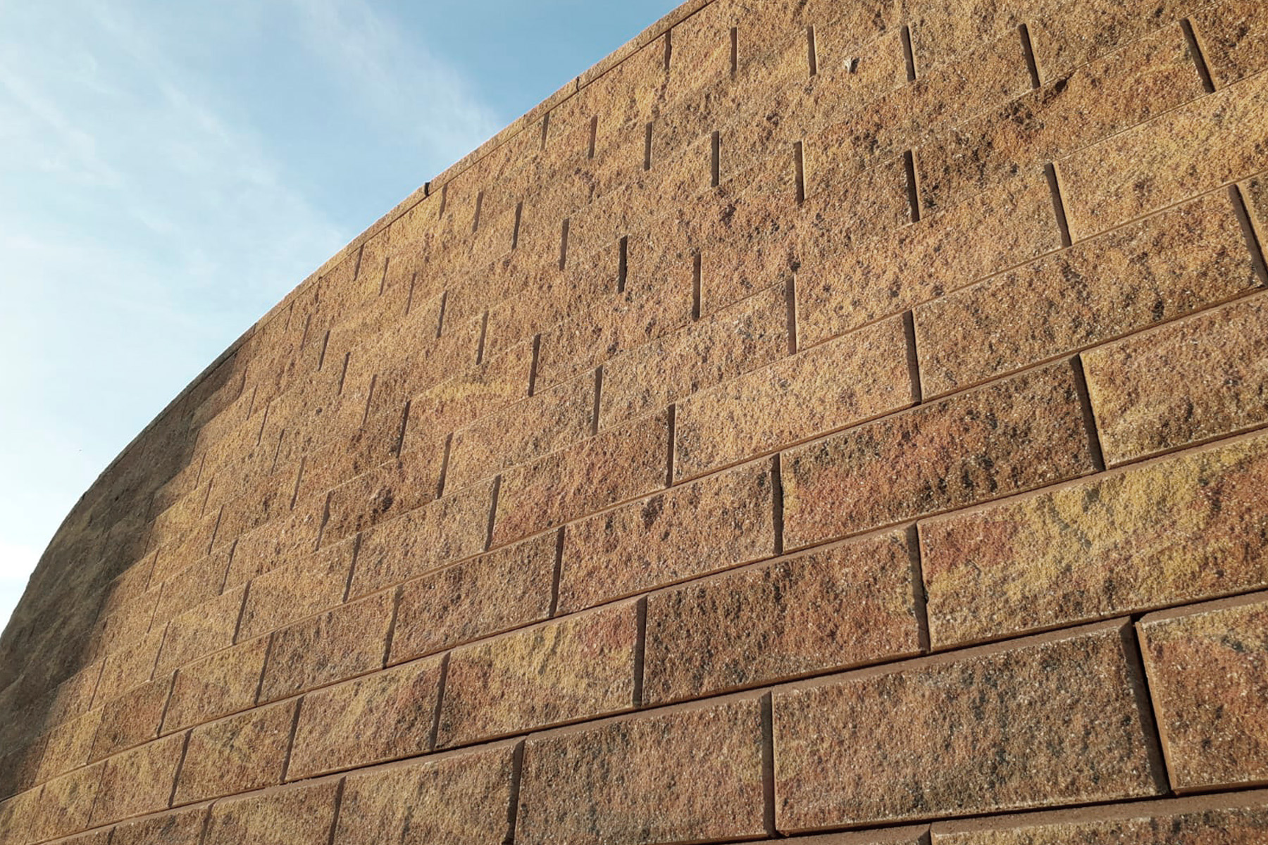 Ab-classic-contract-desierto-llinars-del-valles-barcelona_editada