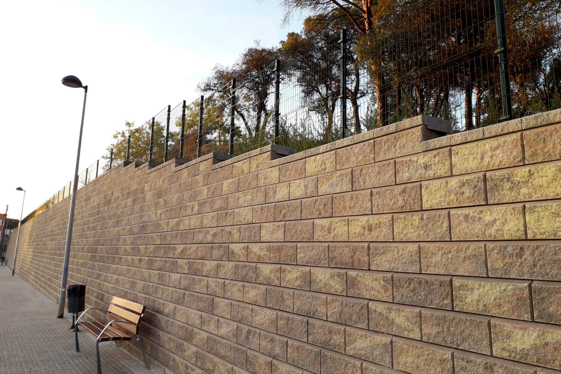 Ab-classic-contract-desierto-llinars-del-valles-bcn_editada