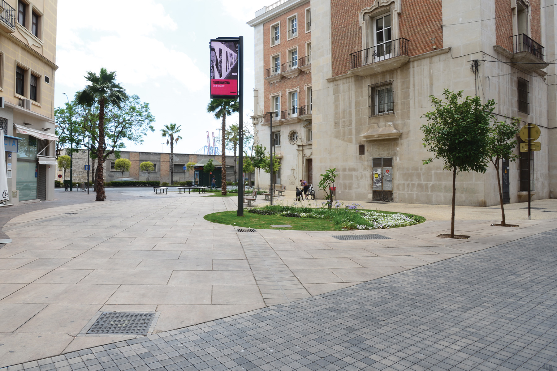 Gran-llosa-vulcano-taco-terana-ceniza-square-marfil-soho-malaga-airclean