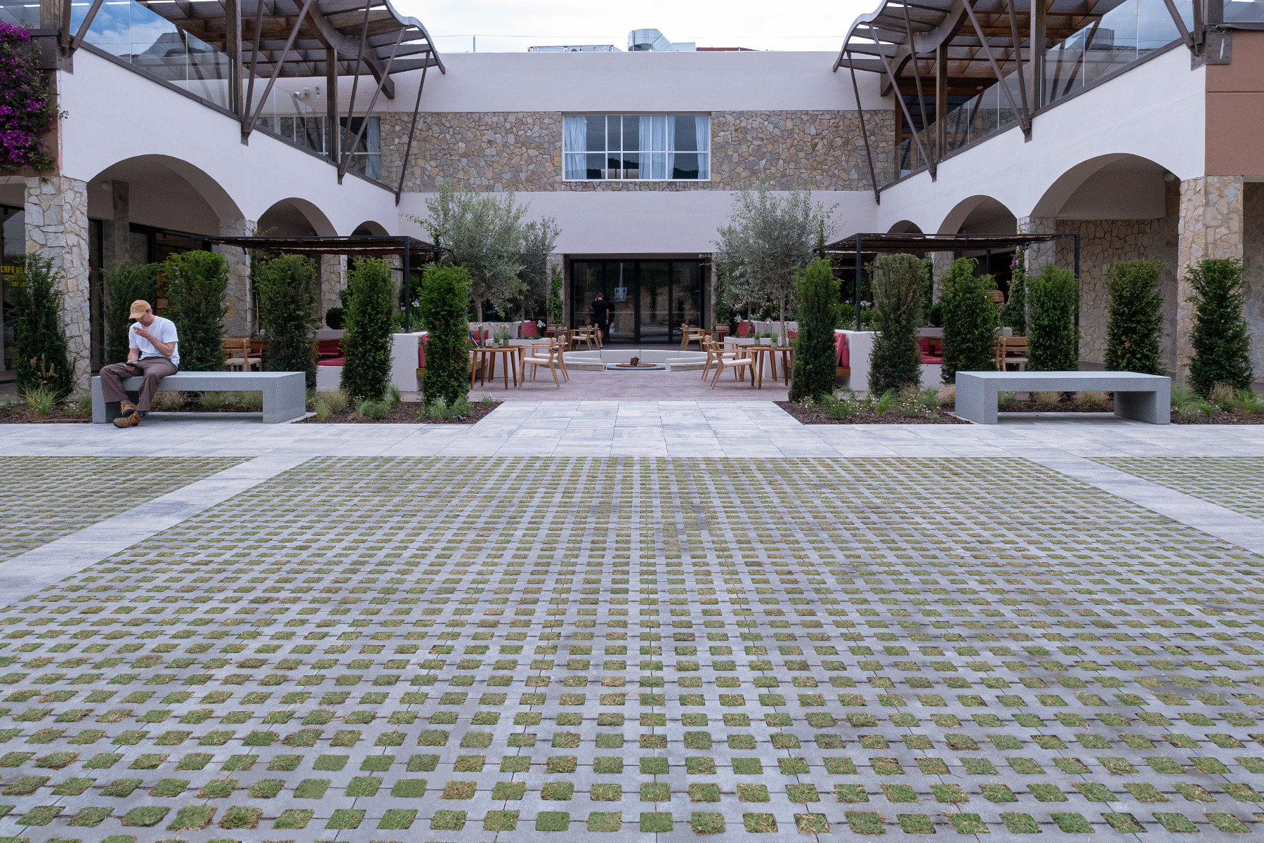 Llosa-trama-hote-grey-hotel-zel-costa-brava-gran-llosa-vulcano