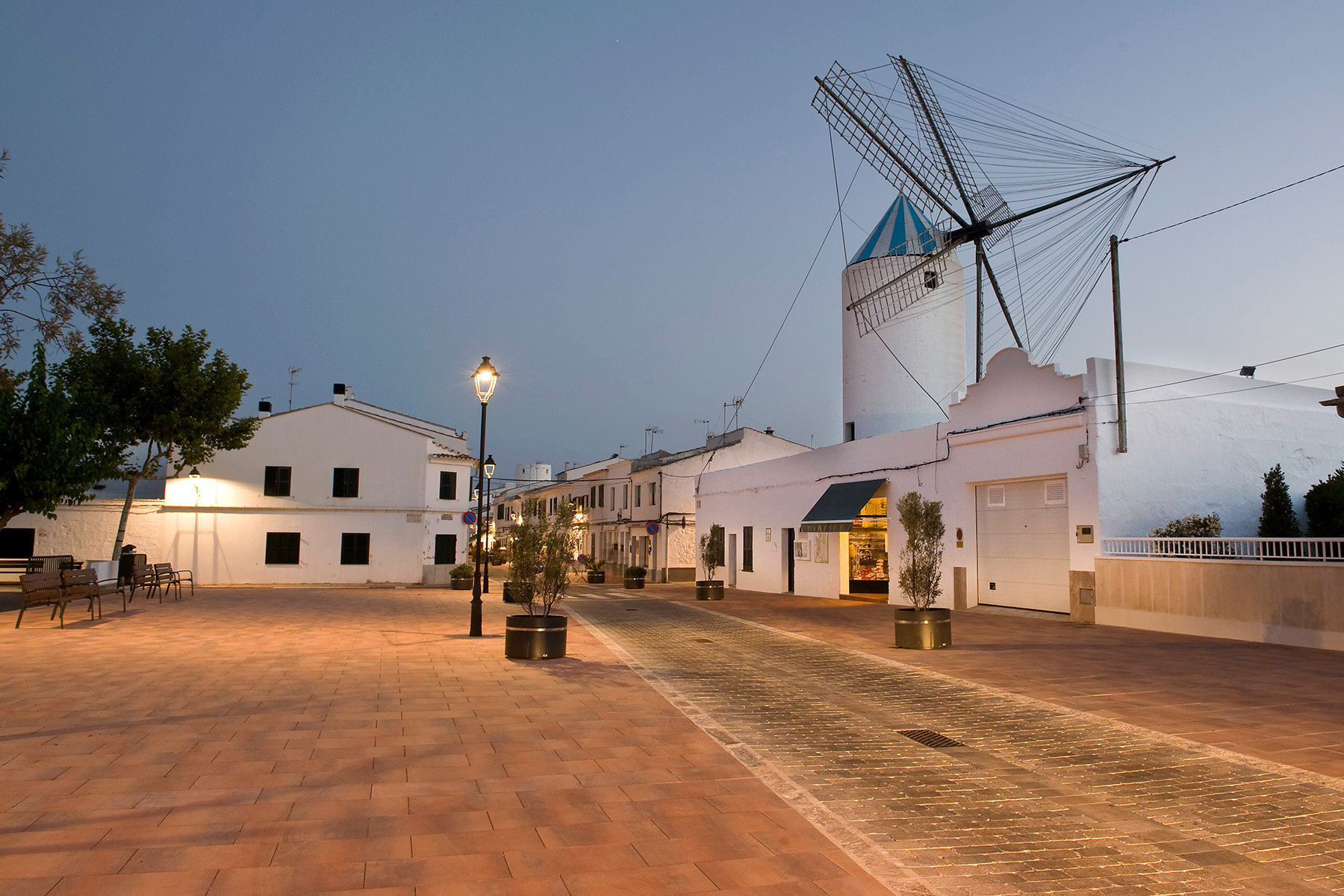 Llosa-vulcano-tegula-tec-square-corten-sant-lluis-menorca