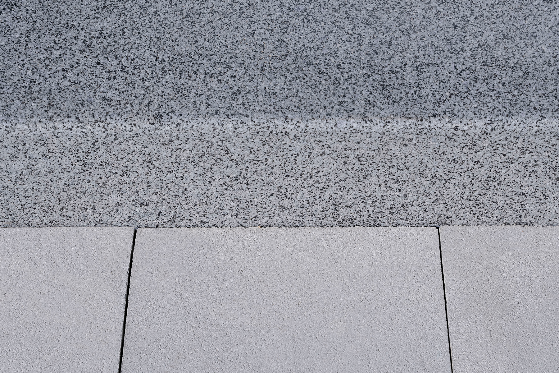 Natural-granit-contract-granit-terminal-msc-port-bcn