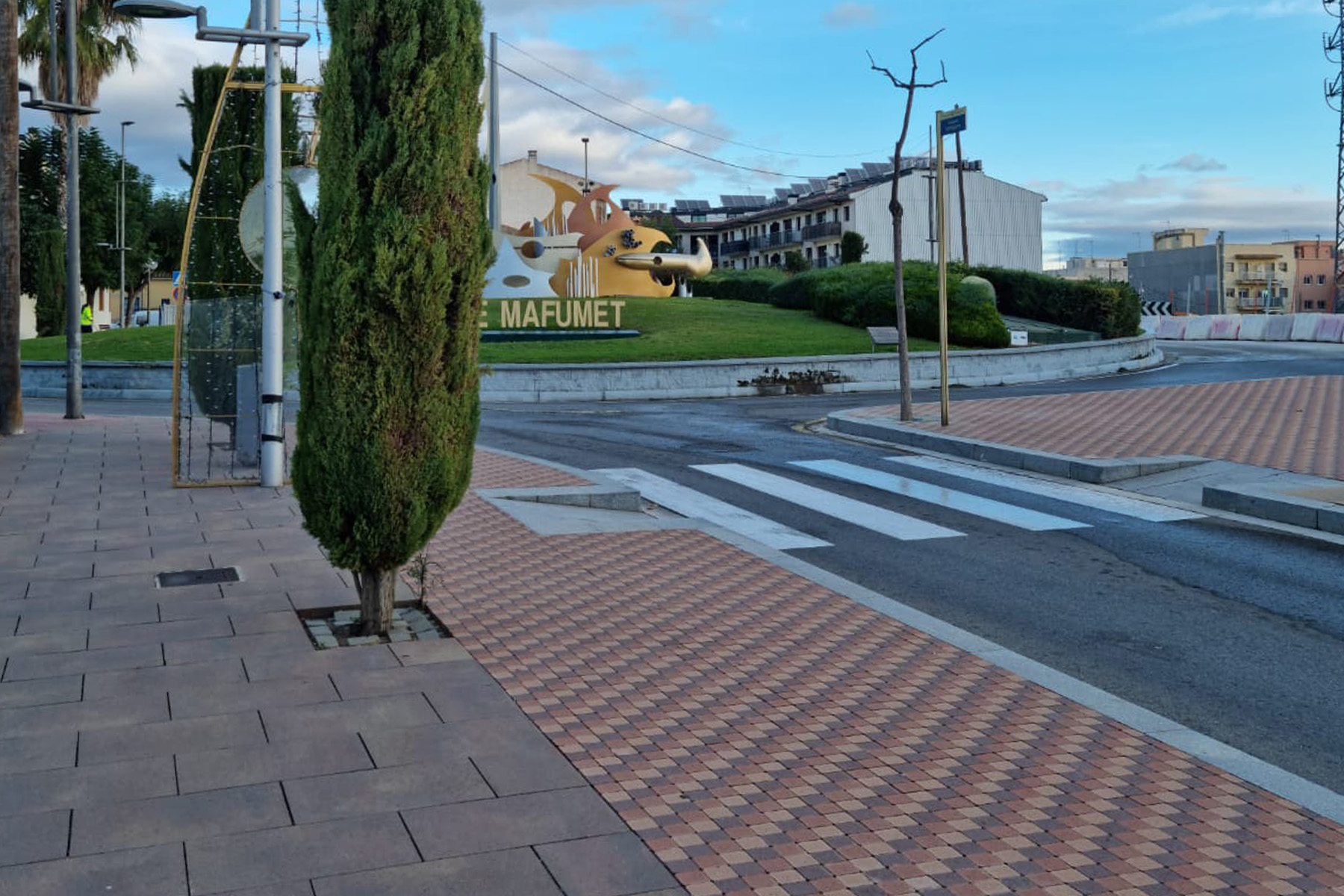 Taco-terana-street-pobla-de-mafumet-tarragona-catuna