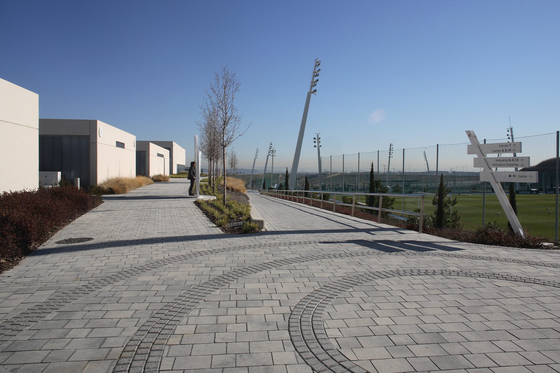 Terana-art-contract-ceniza-ciudad-deportiva-real-madrid