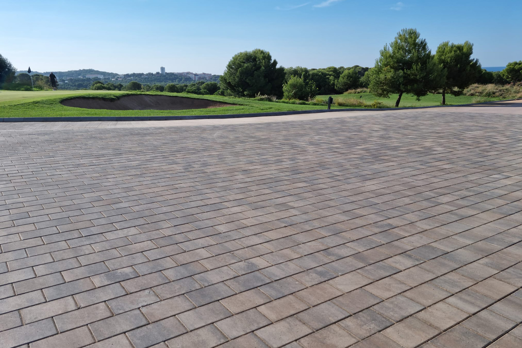 VS5-contract-arena-salou-tarragona-golf