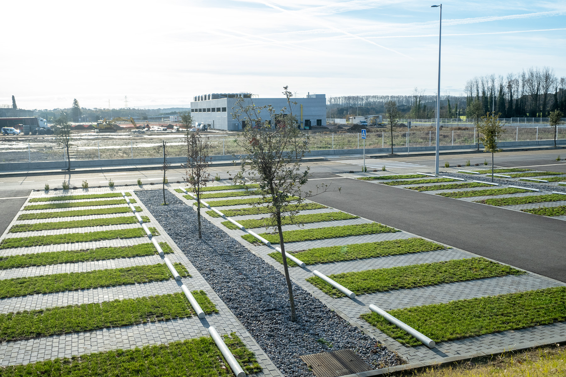 llosa-trama-cesped-campus-hipra-girona-breinco