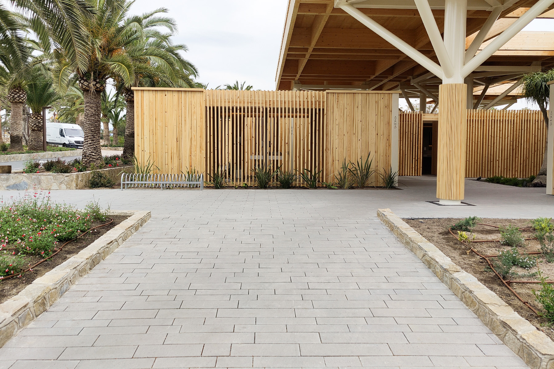 penta-grey-breinco-camping-sanguli