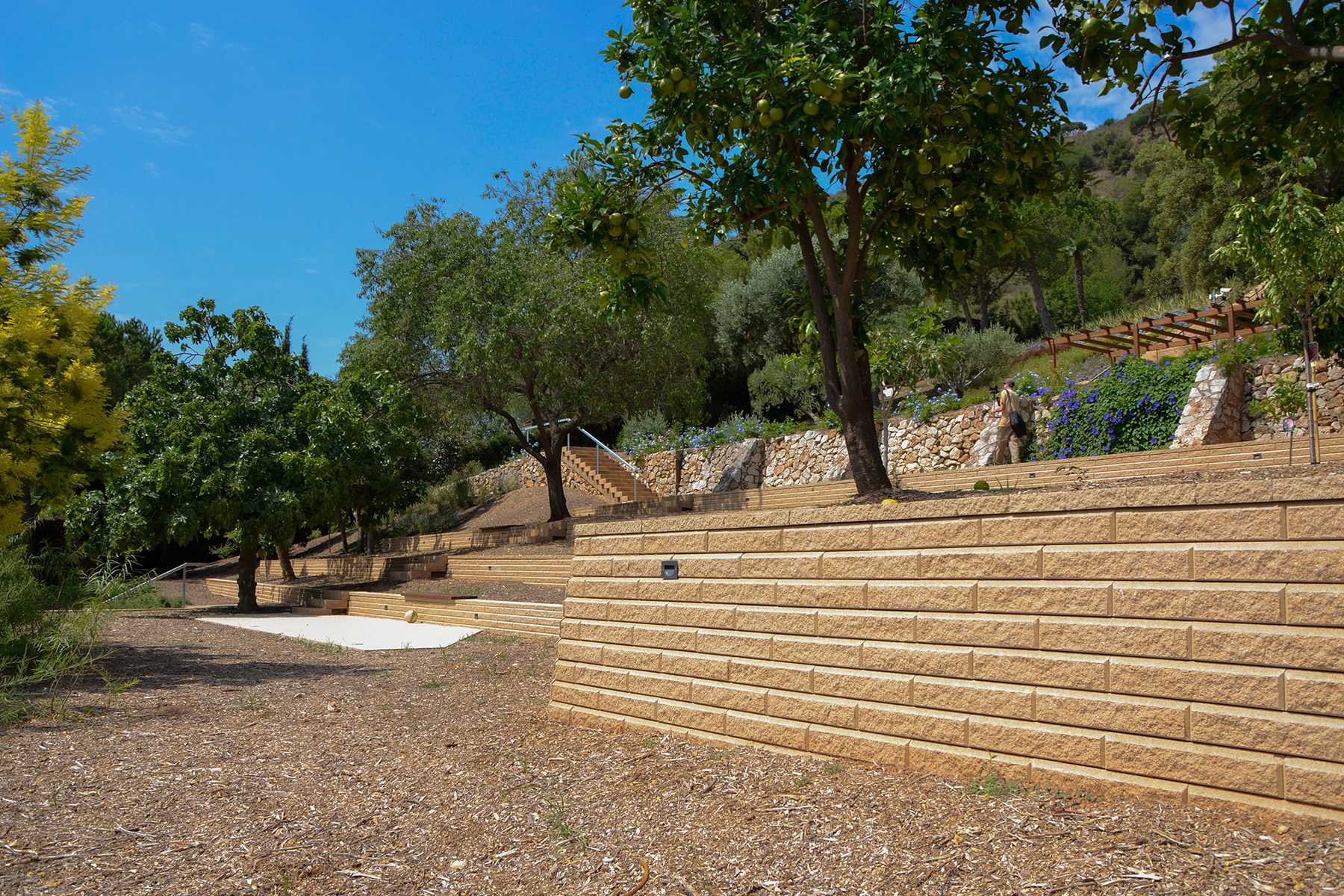 ab-lite-stones-home-desierto-pedralbes-bcn-superstep2_editada